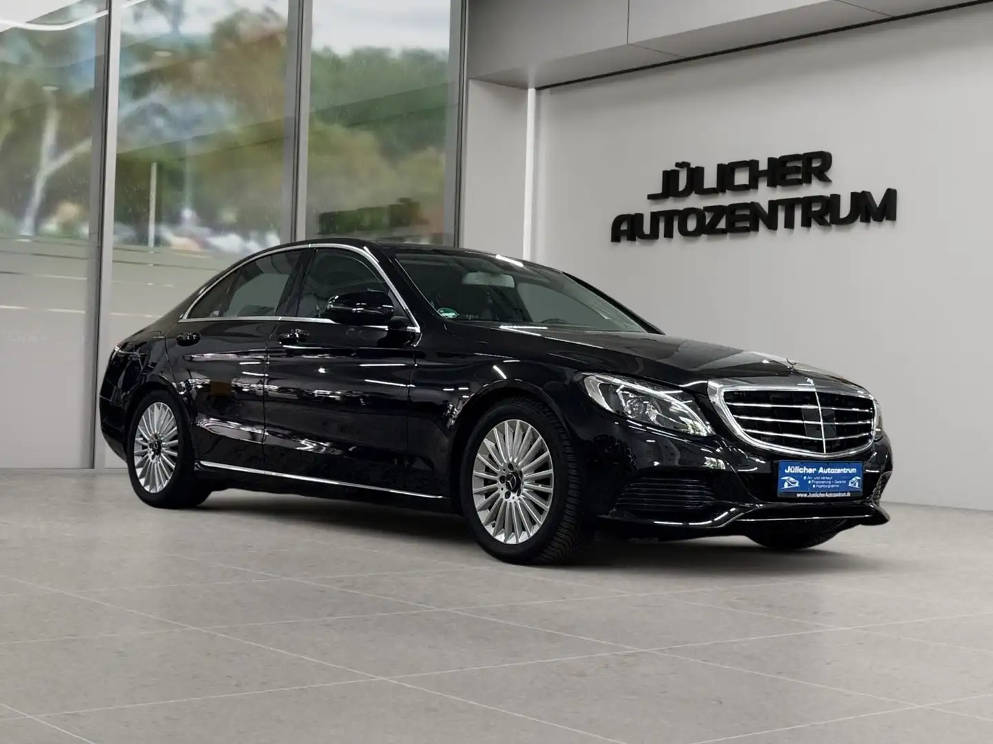 Mercedes-Benz C 400 4Matic Autom. EXCLUSIVE, Rentnerfahrzeug Negro - 1