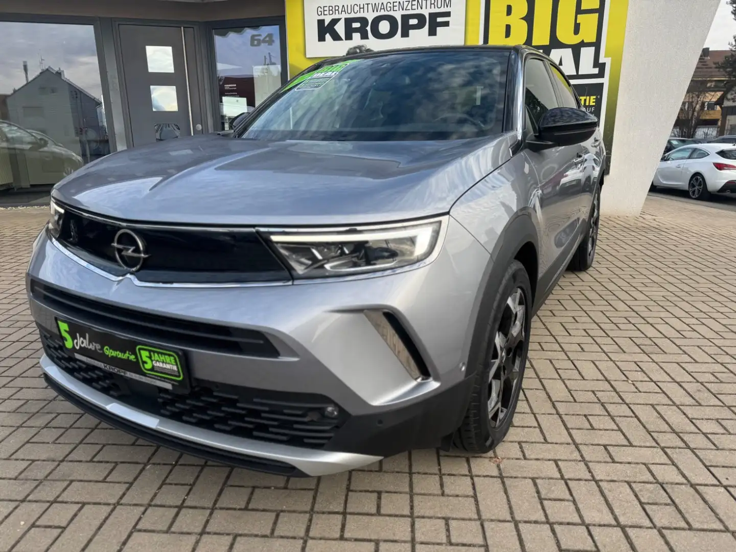 Opel Mokka 1.5 D Ultimate *8-FACH* Rückfahrkam / Navi Grau - 2
