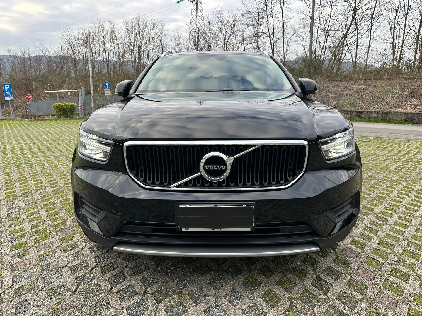 Volvo XC40 XC40 1.5 t2 Momentum Pro auto my21 Nero - 2