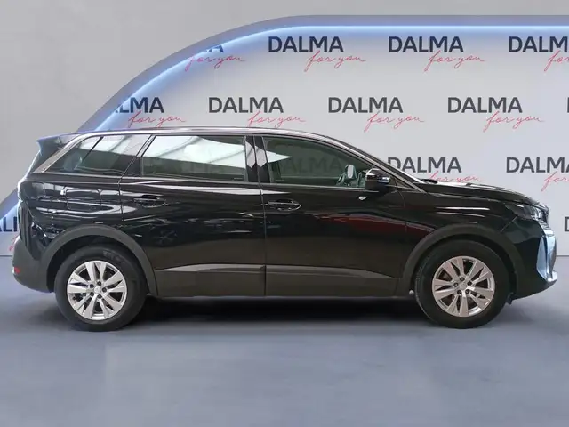 Peugeot 5008 view 6