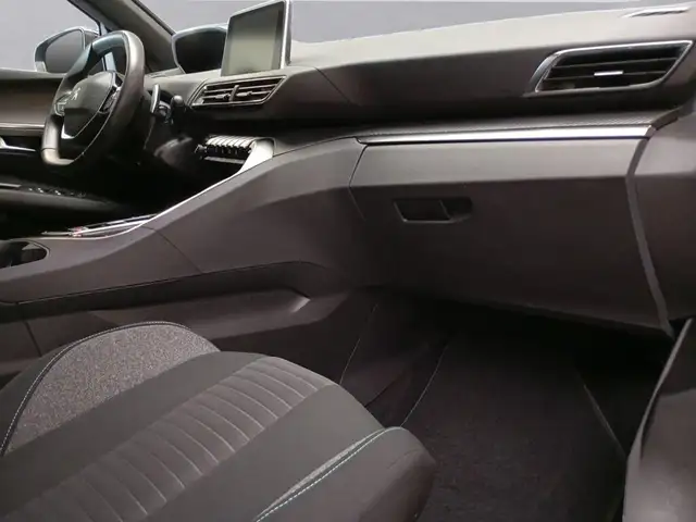 Peugeot 5008 view 14