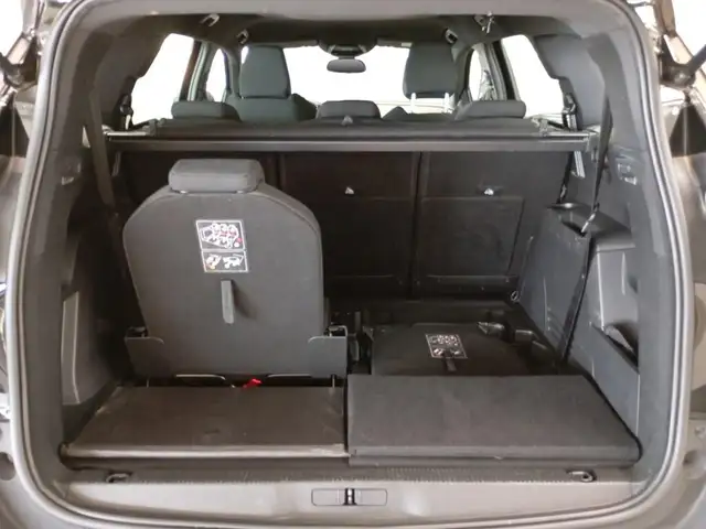 Peugeot 5008 view 15
