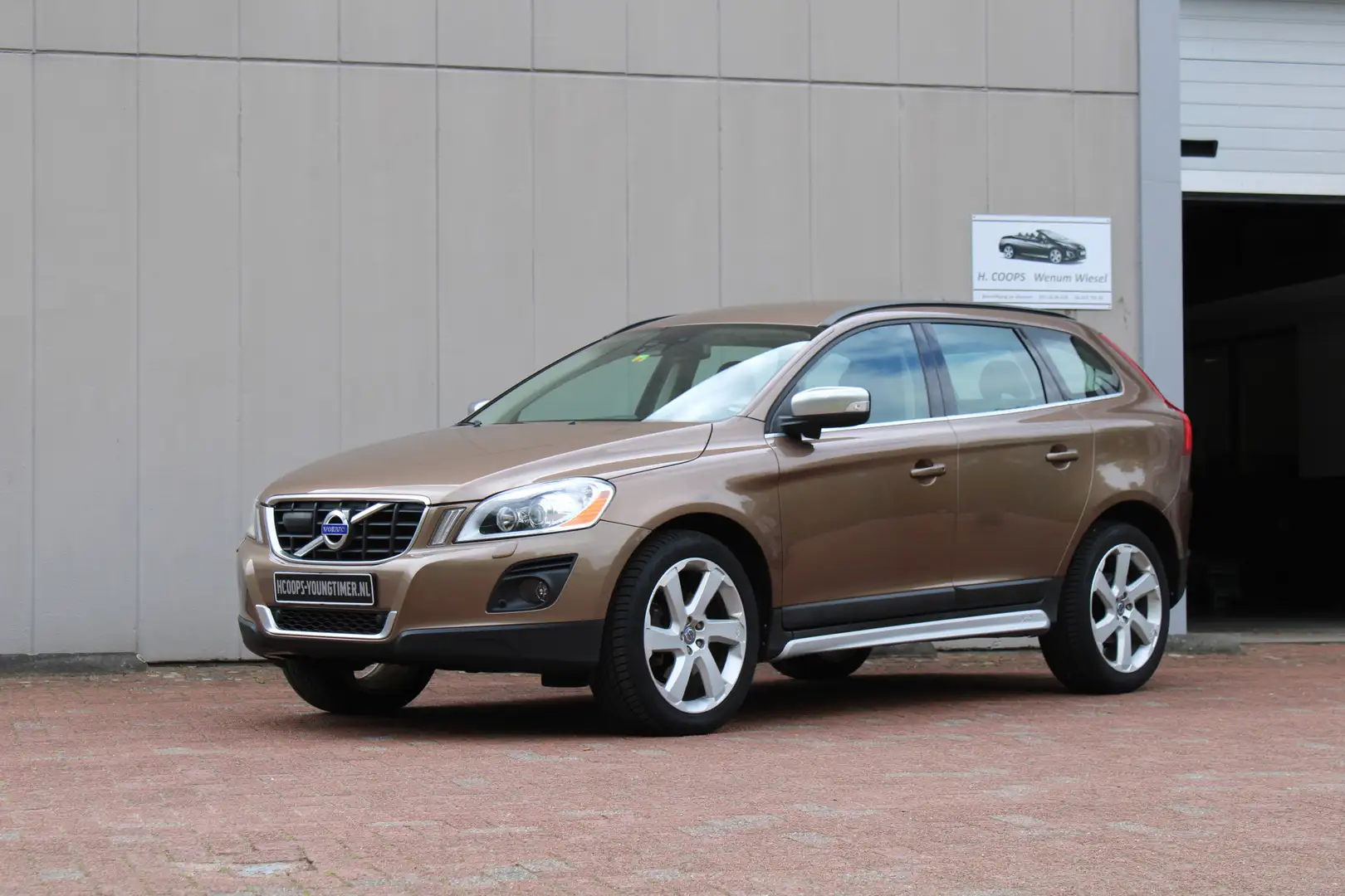 Volvo XC60 3.0 T6 AWD Summum AUTOMAAT YOUNGTIMER incl. 21% BT Marrone - 2