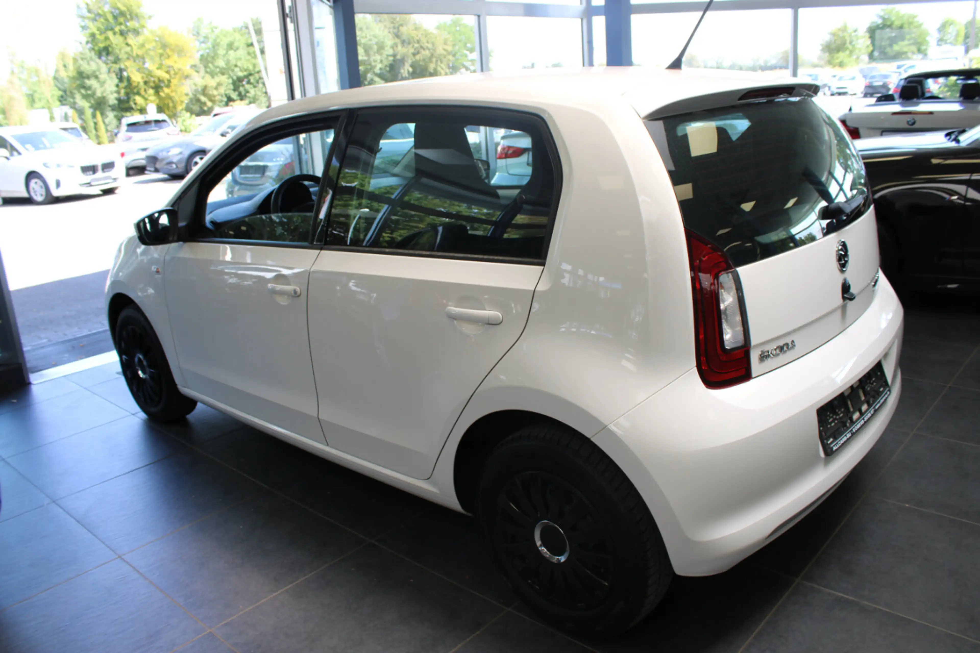 Skoda Citigo 1.0 Aut. 5-Türig - Klima - — photo 4