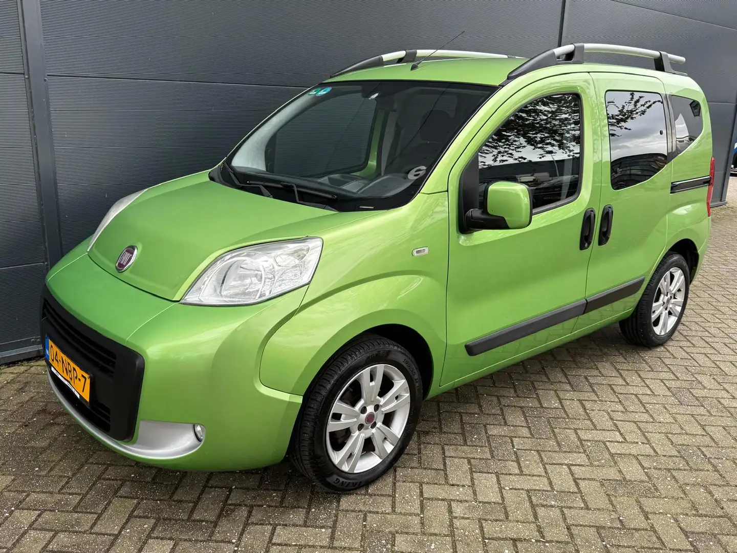 Fiat Qubo 1.4 Dynamic/Airco/bluetooth/parkeersensor/trekhaak Grün - 2