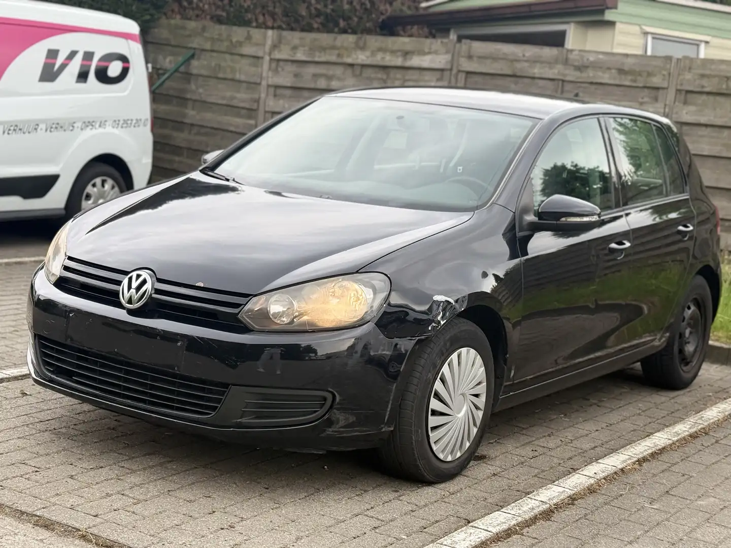 Volkswagen Golf 1.6 TDI DPF BlueMotion Technology Trendline - 1