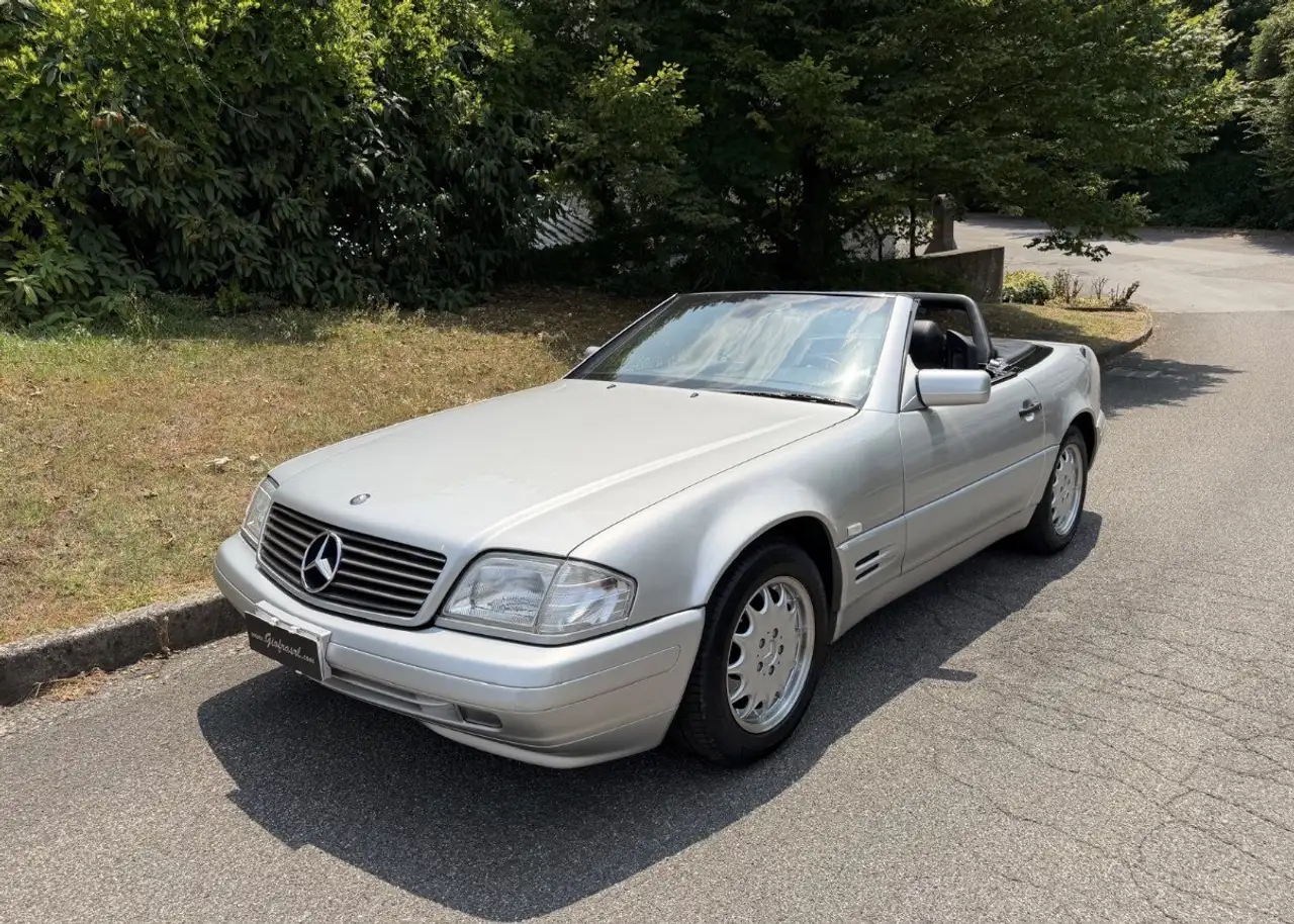 Mercedes-Benz SL 320