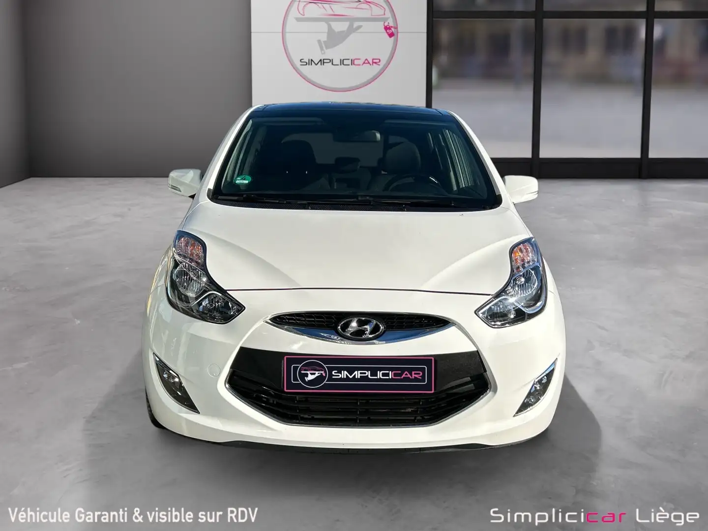 Hyundai iX20 iX20 1.6i Go! Blanc - 2