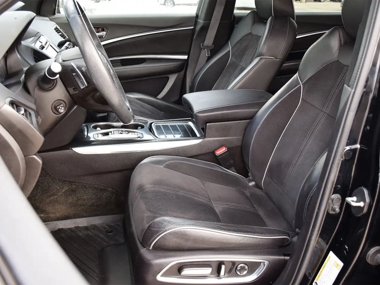 Acura MDX снимка Acura MDX