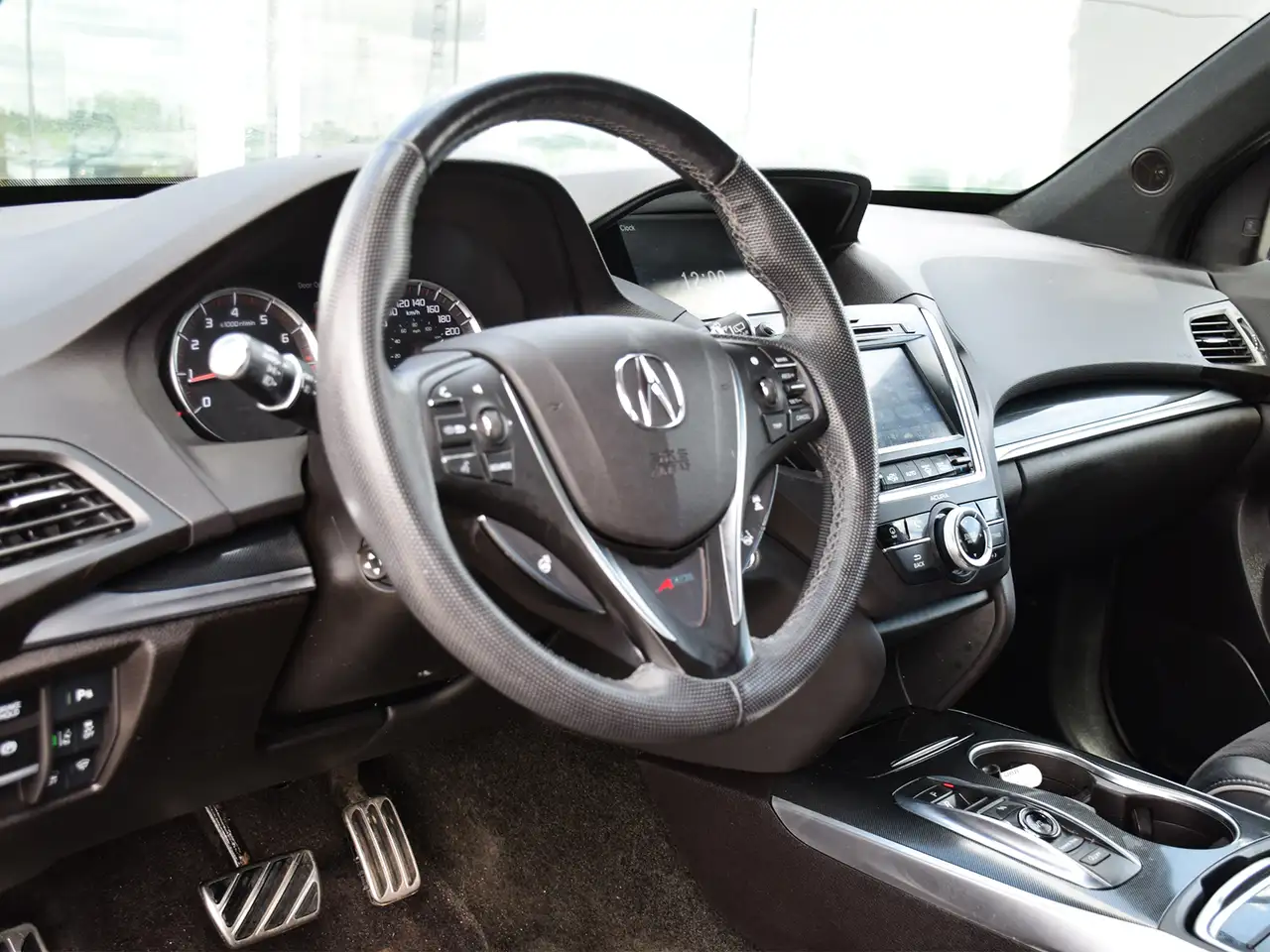 Acura MDX снимка Acura MDX