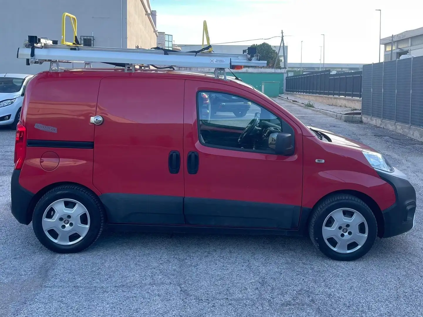 Fiat Fiorino 1.3 M-JET FURGONE ADVENTURE - 2017 Rot - 2