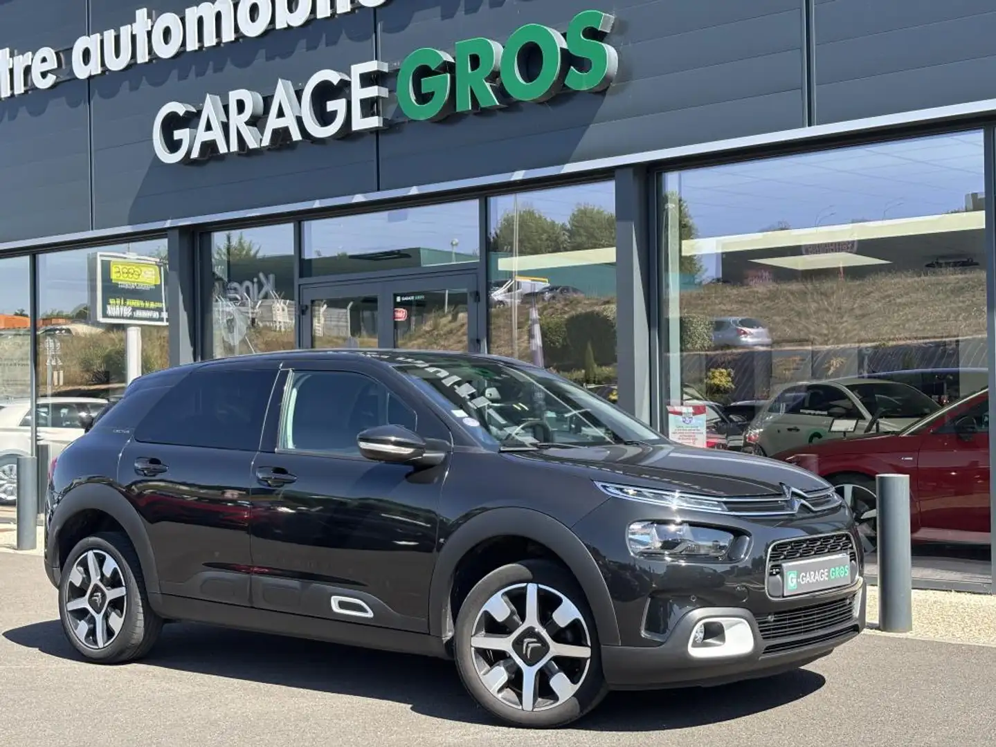 Citroen C4 Cactus PureTech 110 S&S EAT6 Shine Noir - 1