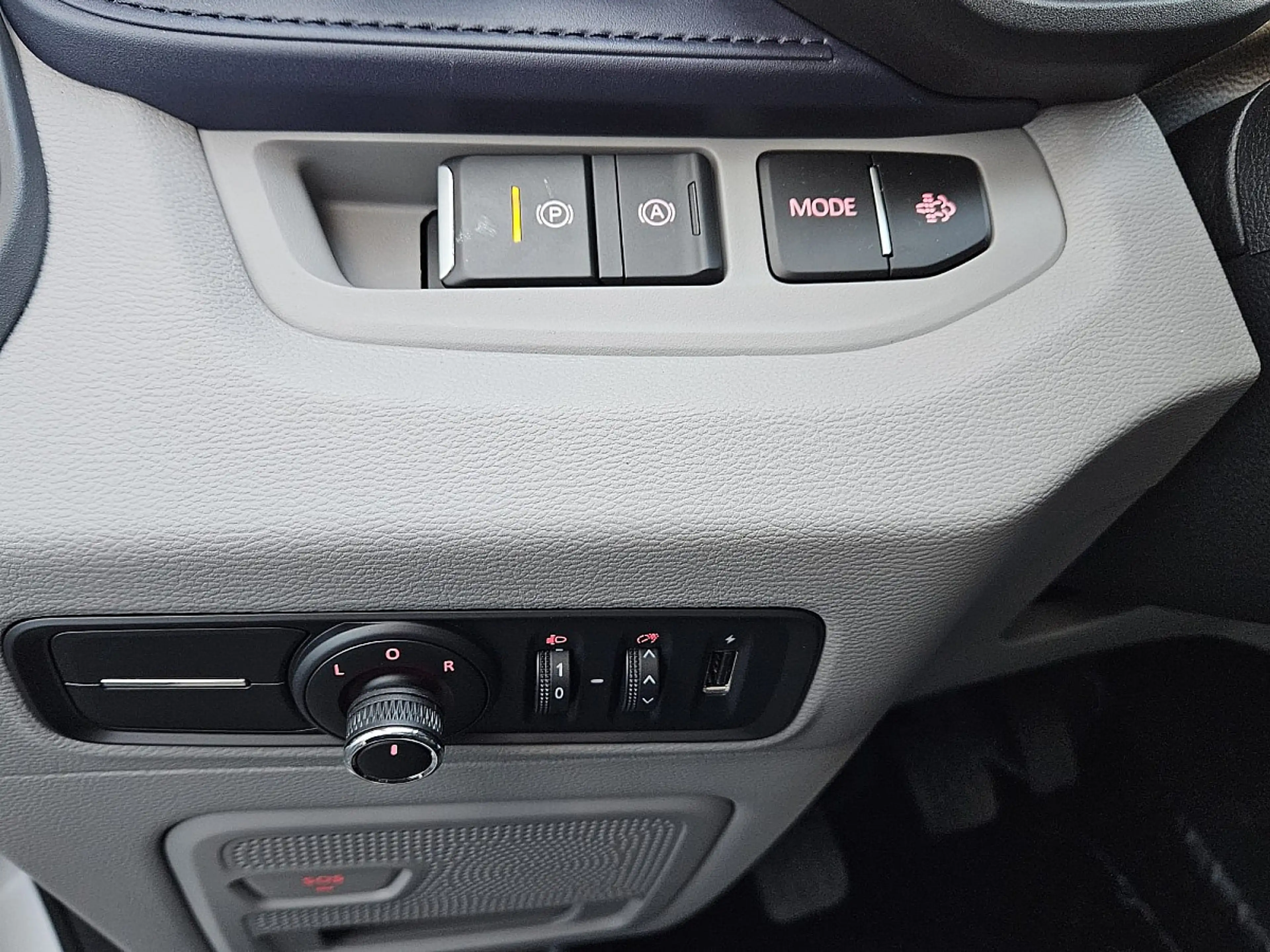 Maxus Deliver 9 Deliver 9 Kasten 2.0 D L3H2 FWD — photo 11