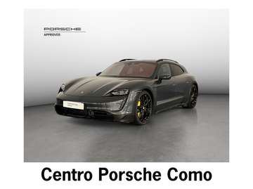 Cross Turismo Turbo 680CV_Asse sterzante_HUD_Display Passeggero_Burmester
