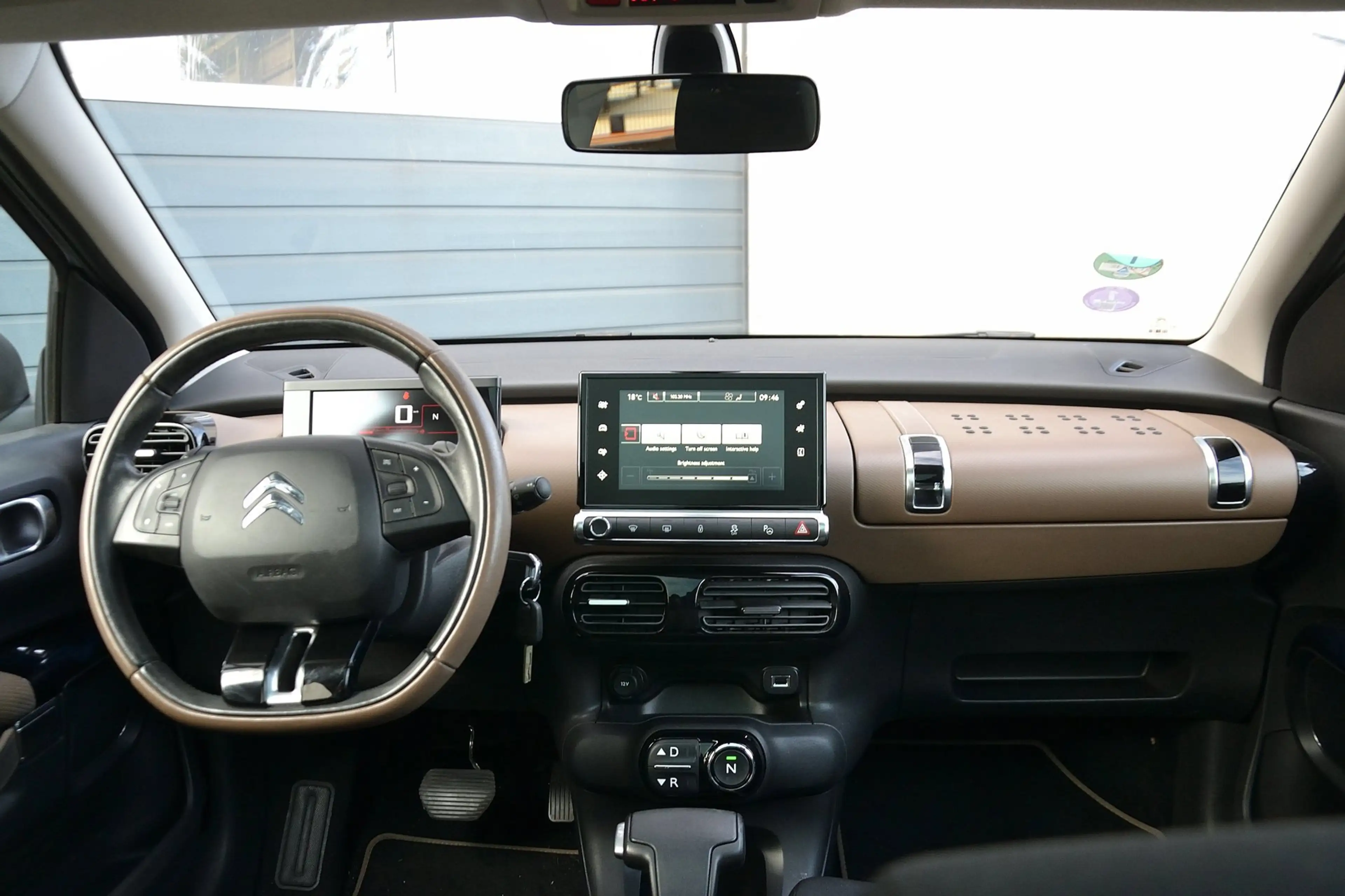 Citroen C4 Cactus 1.2 e-VTi Shine Automaat | Panoramadak | Trekhaak — photo 7