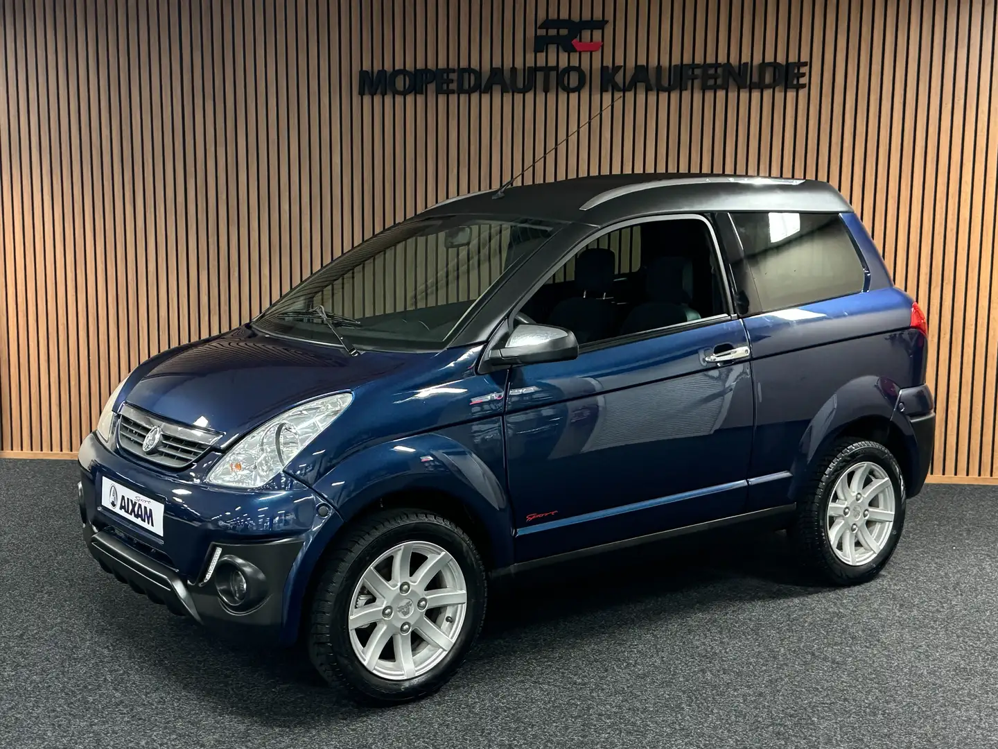 Aixam Crossover sport mit XXL Kofferraum Kubota Motor Mit Lieferun Синій - 2