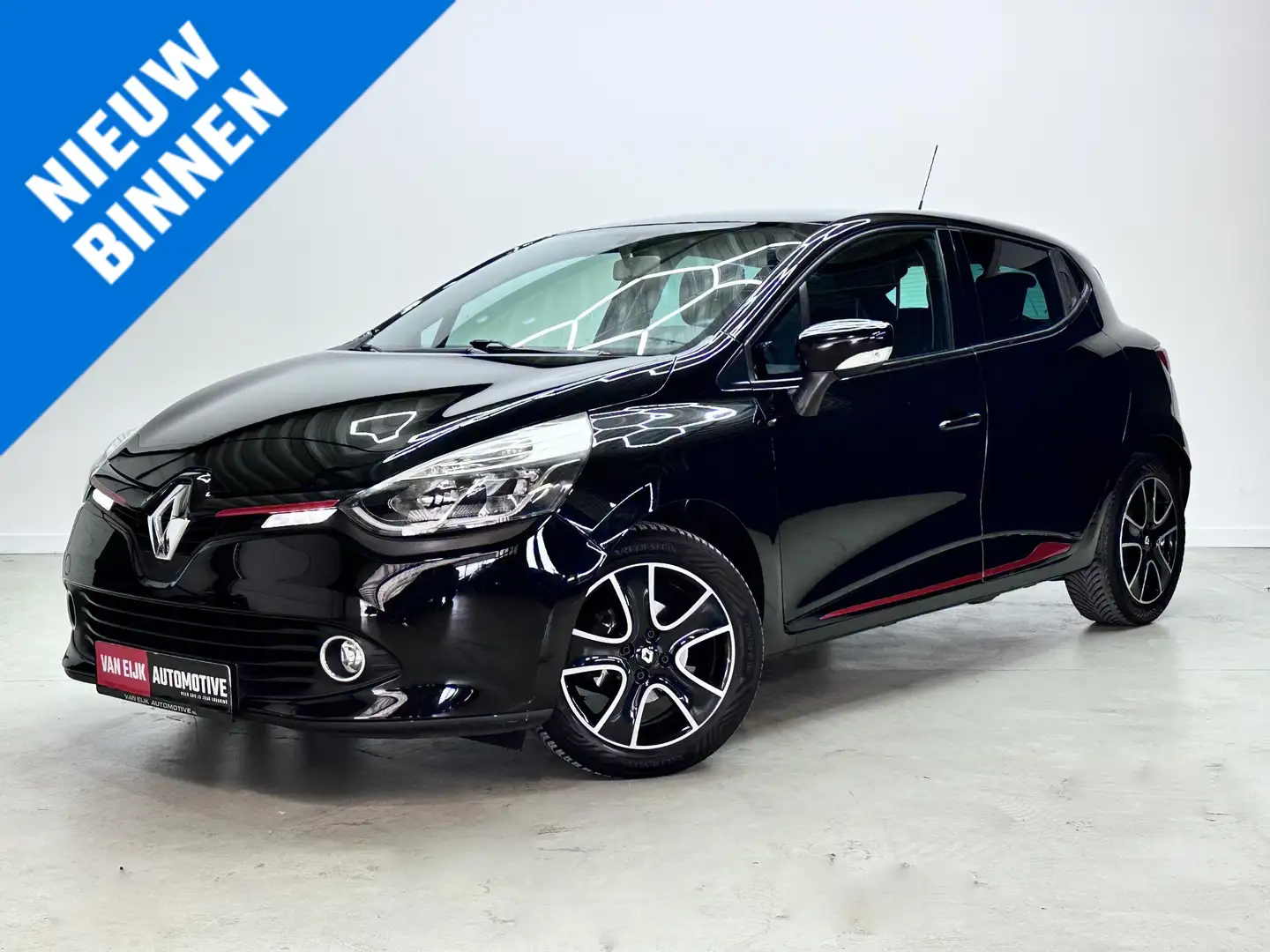Renault Clio 0.9i Sport Navi-Cruise-Led-Bluetooth Zwart - 1