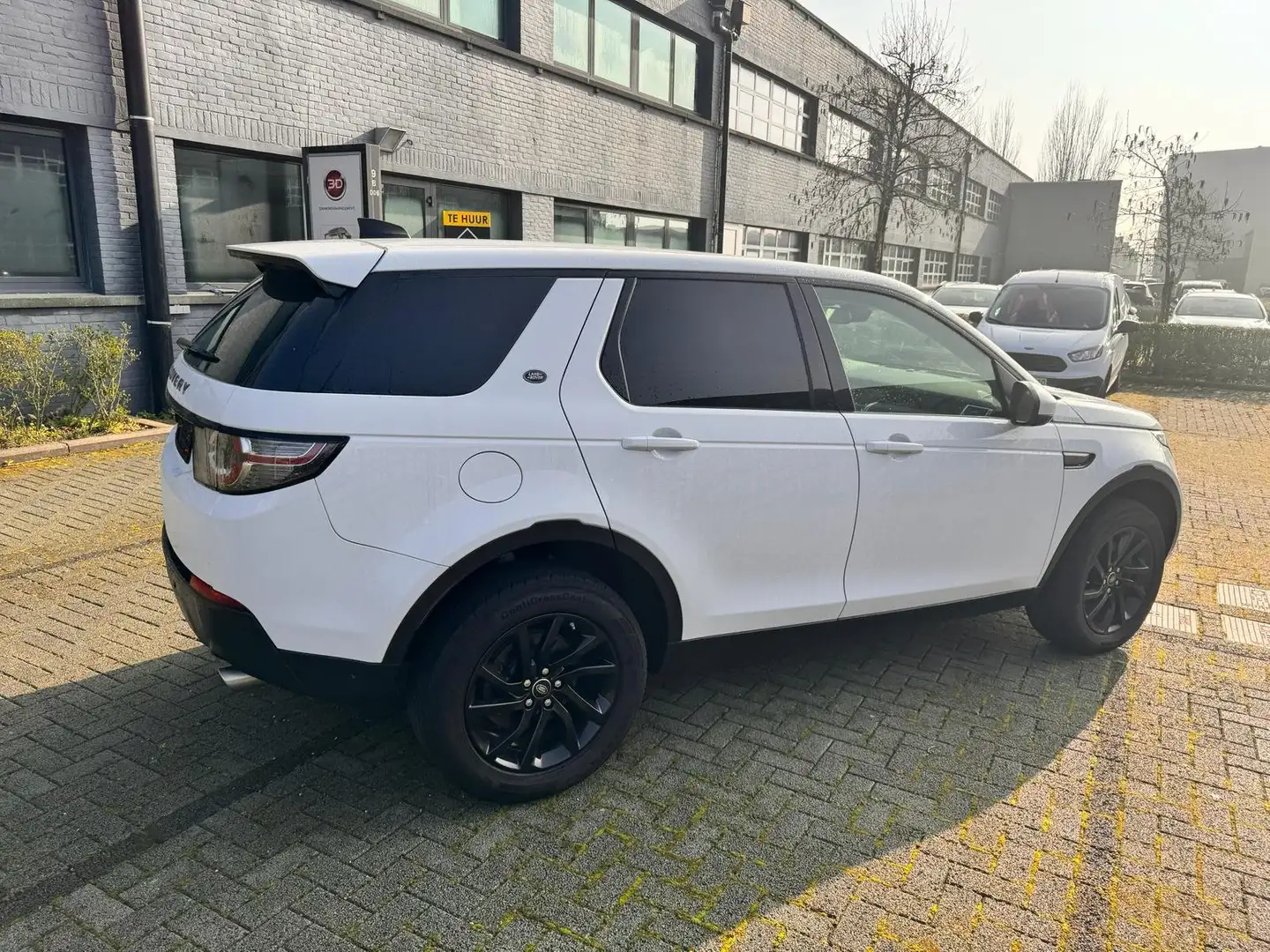 Land Rover Discovery Sport TD4 Aut. HSE Lichte vracht! Black pack! Topstaat Wit - 2