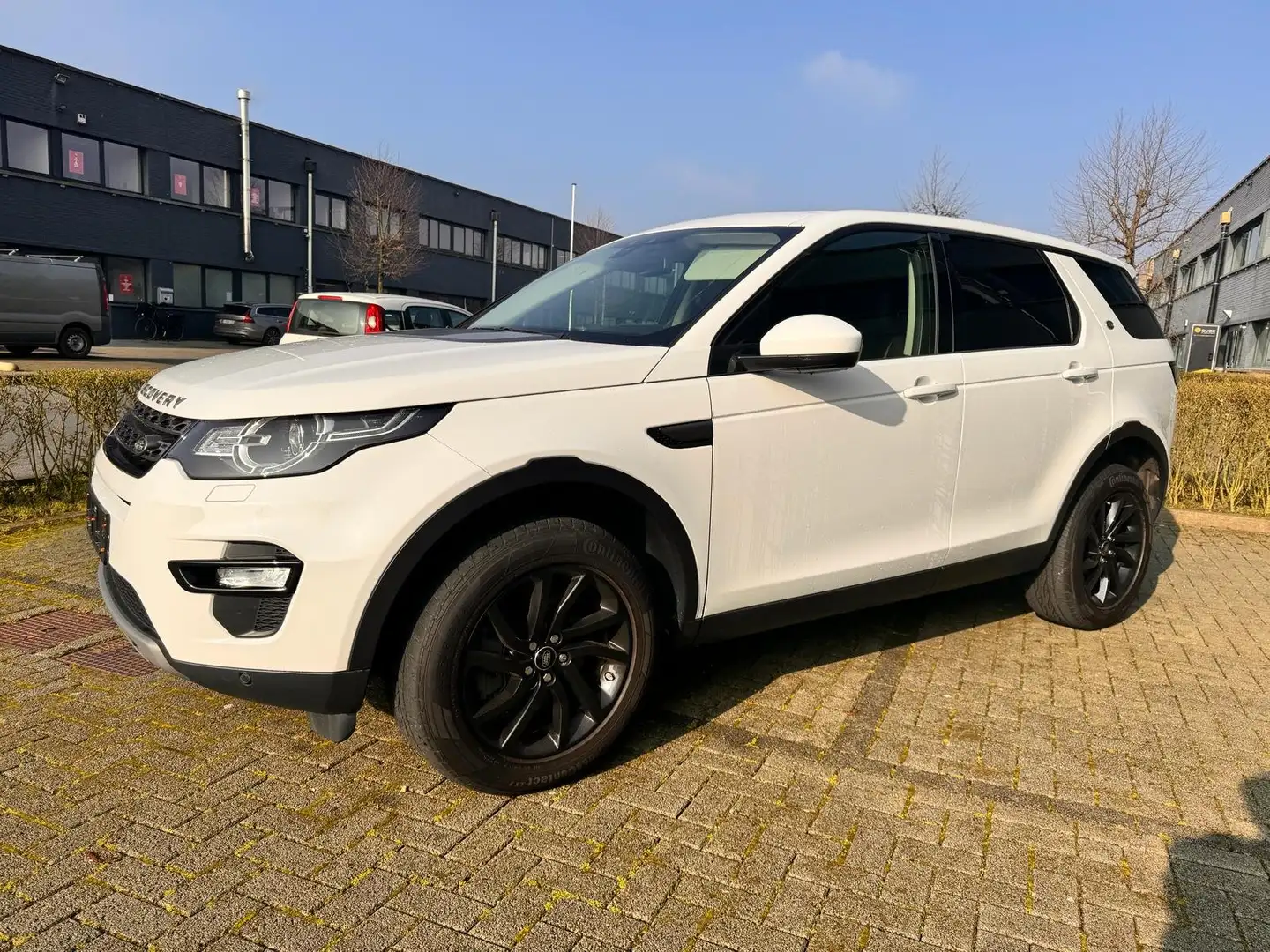 Land Rover Discovery Sport TD4 Aut. HSE Lichte vracht! Black pack! Topstaat Wit - 1