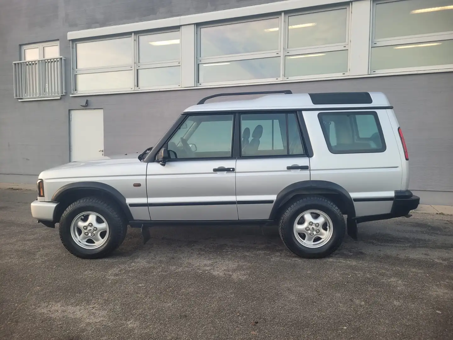 Land Rover Discovery Discovery Td5 ES Nur 127 Tkm-AHK 3.5 To-Luftfederu Argent - 1