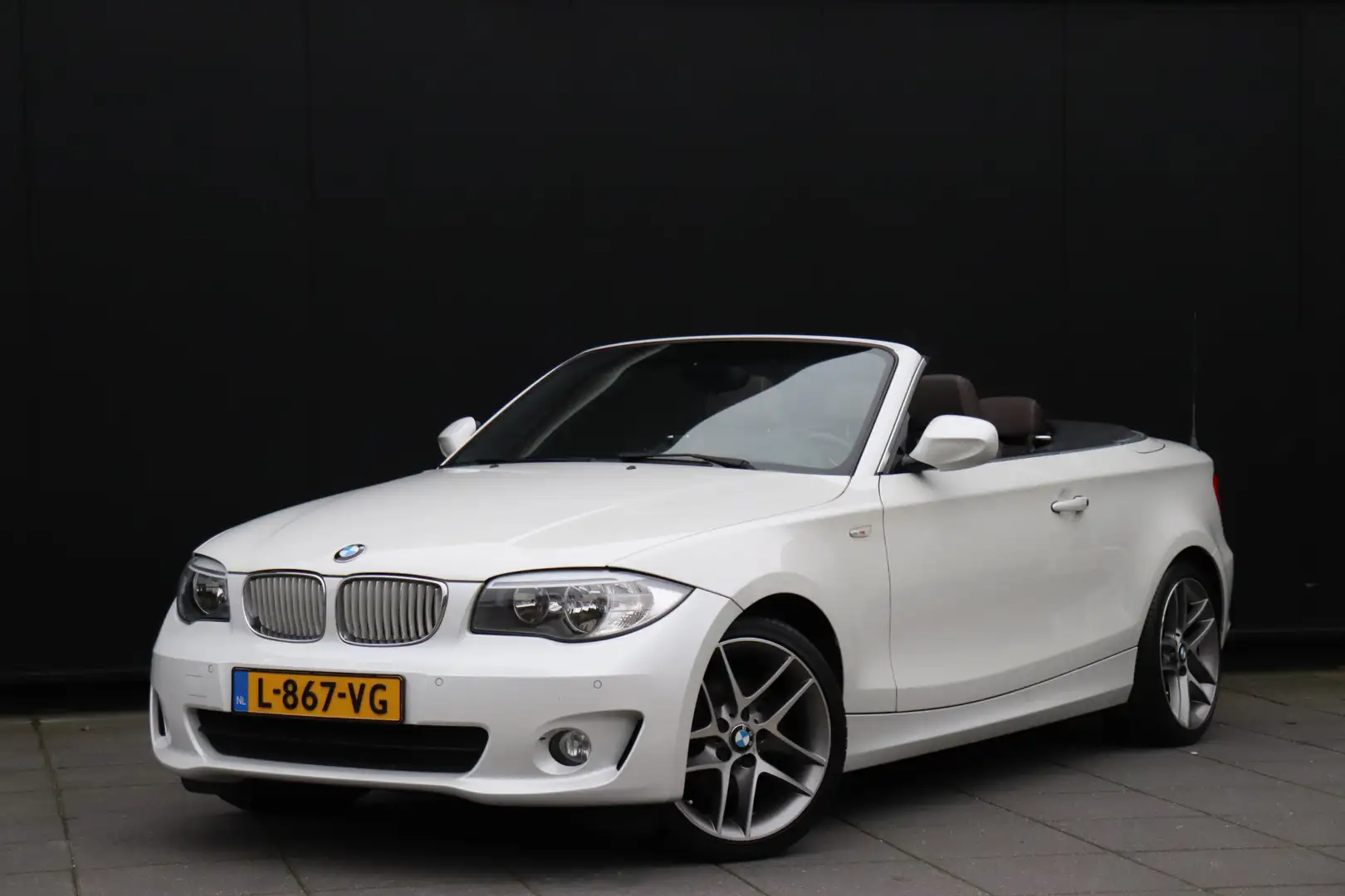 BMW 118 1-serie Cabrio 118i Exclusive Edition | LEDER | ST Wit - 2