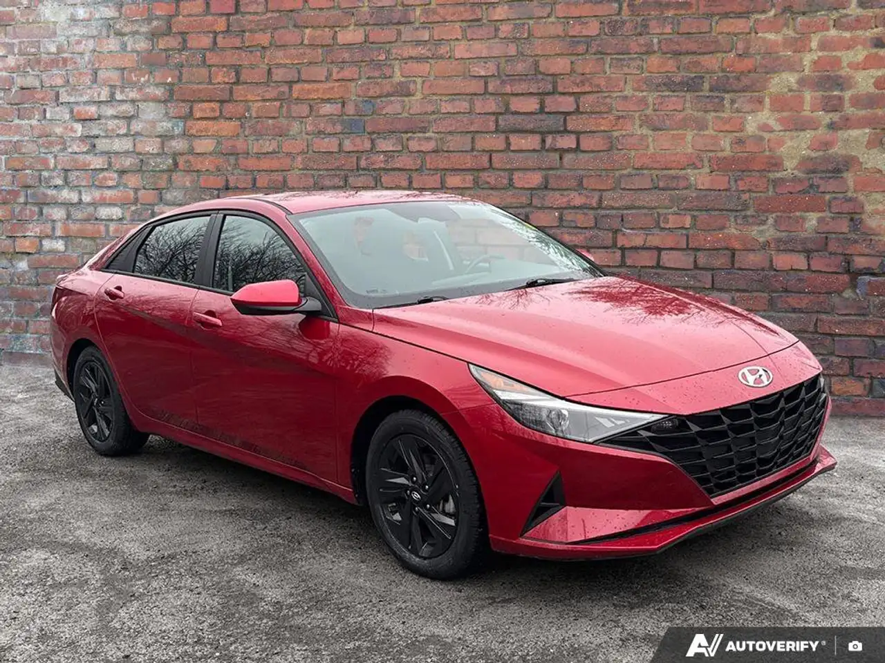 Hyundai ELANTRA снимка Hyundai ELANTRA