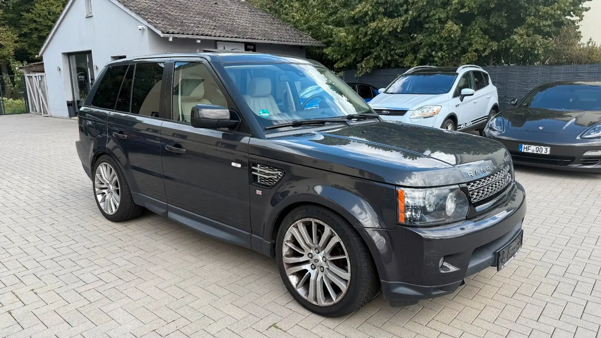 Land Rover Range Rover Sport SDV6 HSE-AHK-Leder-Xenon-LM20 Grau - 2
