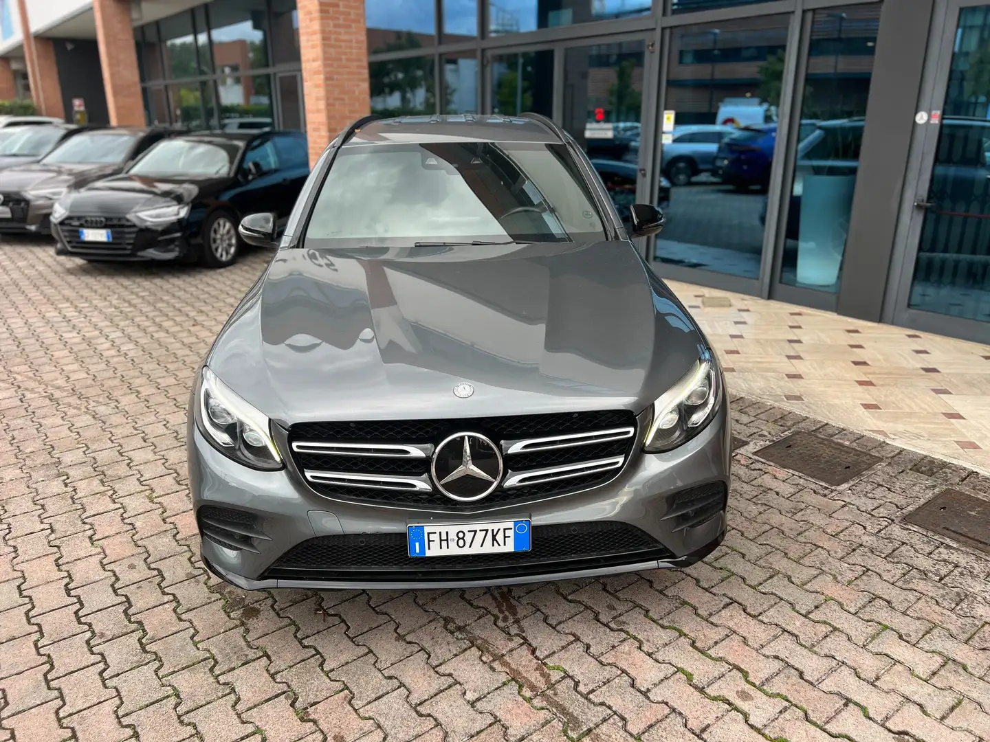 Mercedes-Benz GLC 220 GLC - d Premium 4matic auto Gris - 2