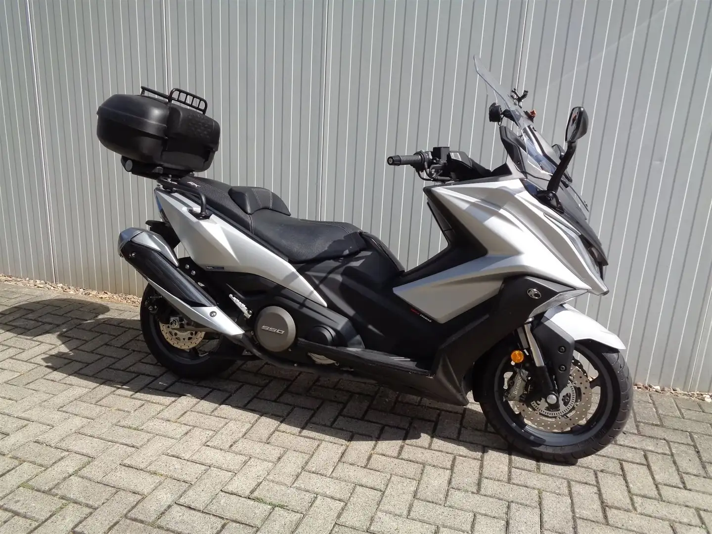 Kymco AK 550 i ABS Topzustand, Topcase Plateado - 2