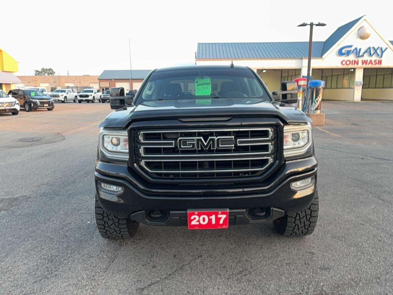 2017 GMC Sierra 1500 SLE Elevation 4WD Z71 Crew Cab 5.3L8cyl 5'9Box — снимка 1