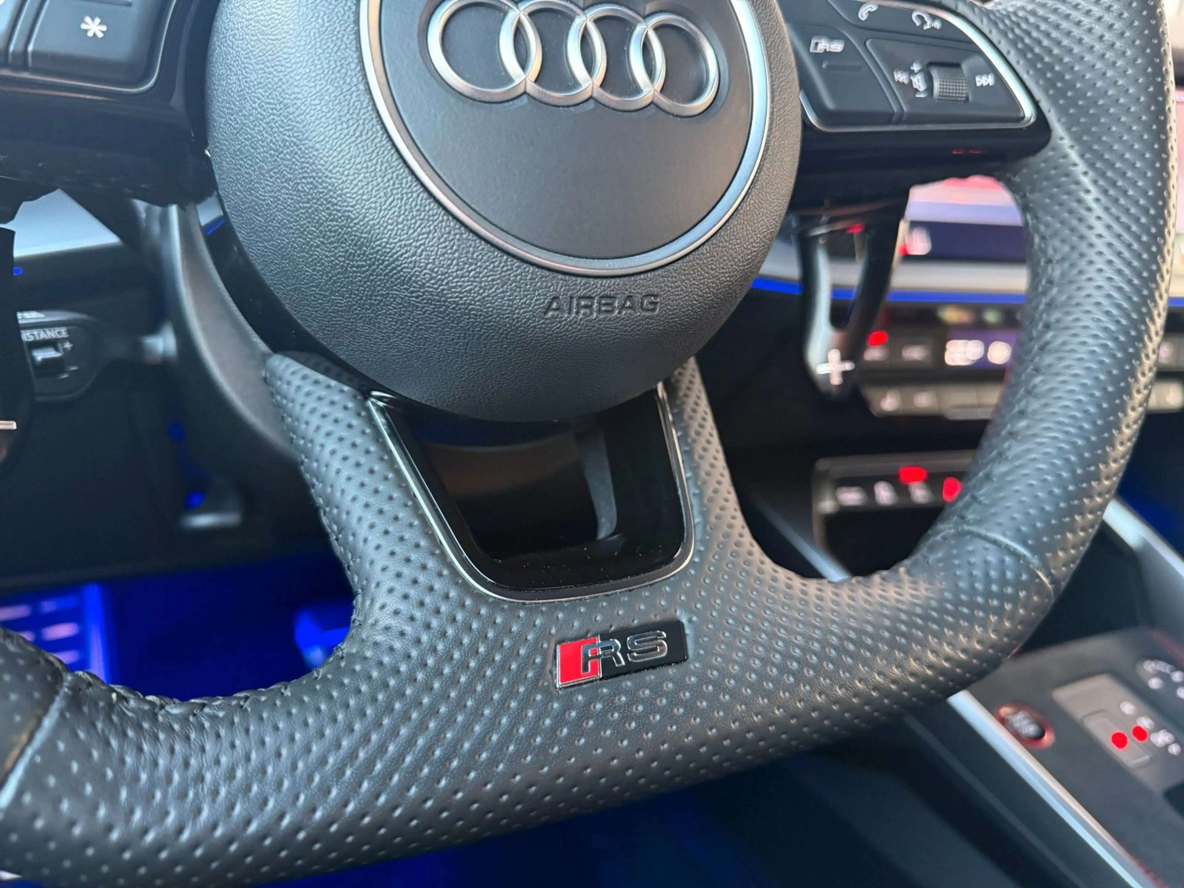 Audi RS3 Lim. 2.5 TFSI quattro|Bang & Olufsen|Matrix — photo 27