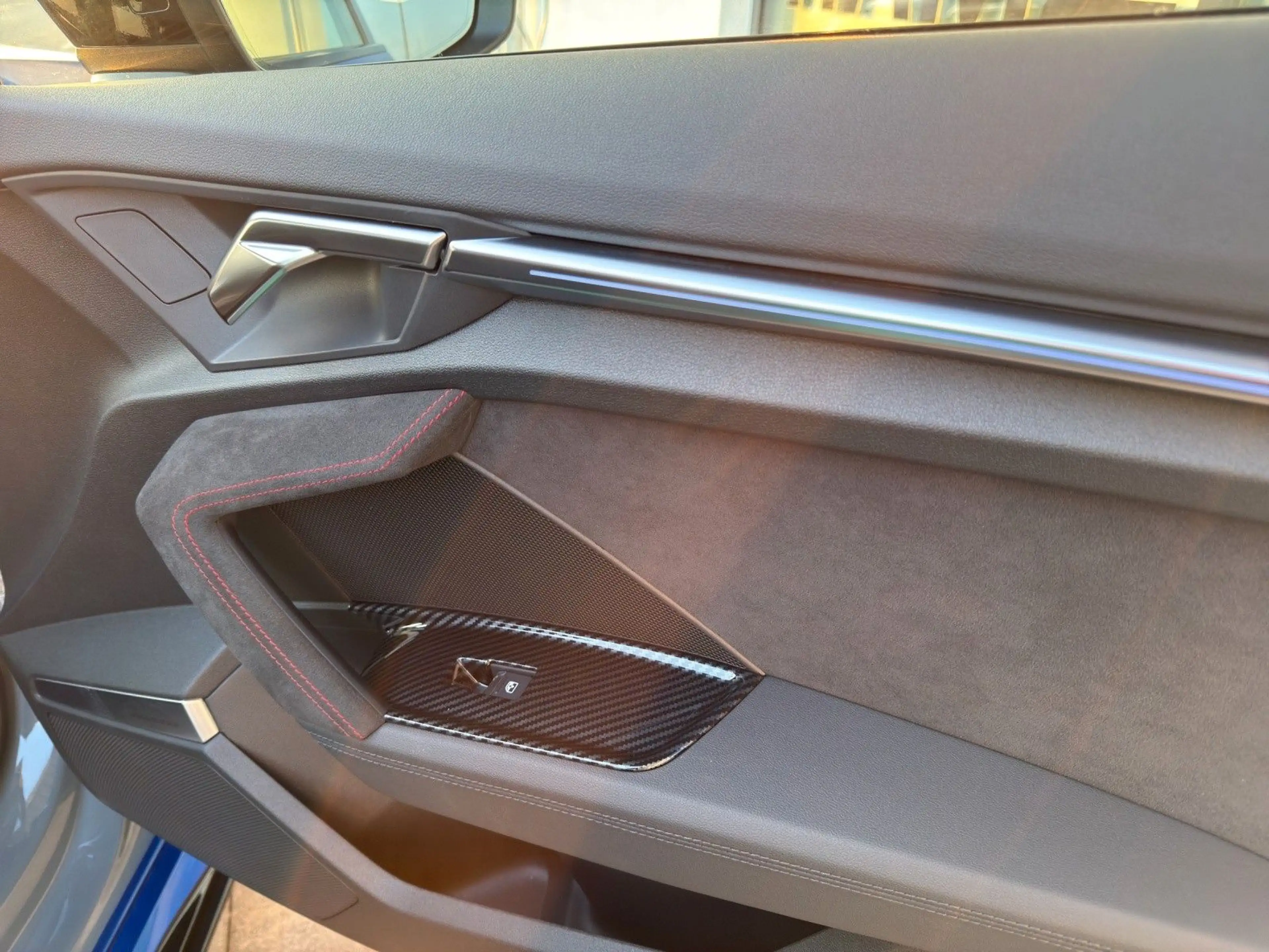 Audi RS3 Lim. 2.5 TFSI quattro|Bang & Olufsen|Matrix — photo 36