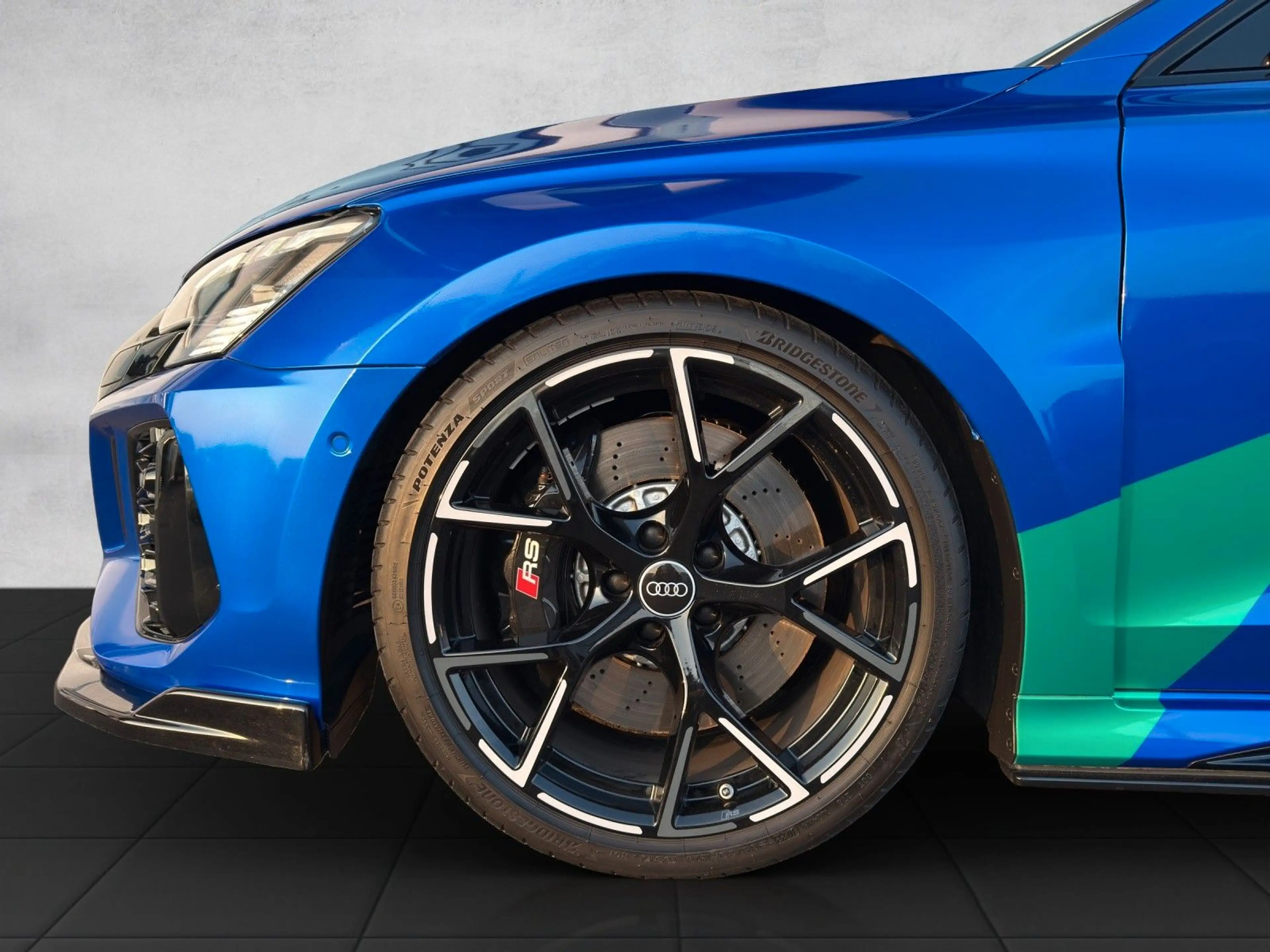 Audi RS3 Lim. 2.5 TFSI quattro|Bang & Olufsen|Matrix — photo 45