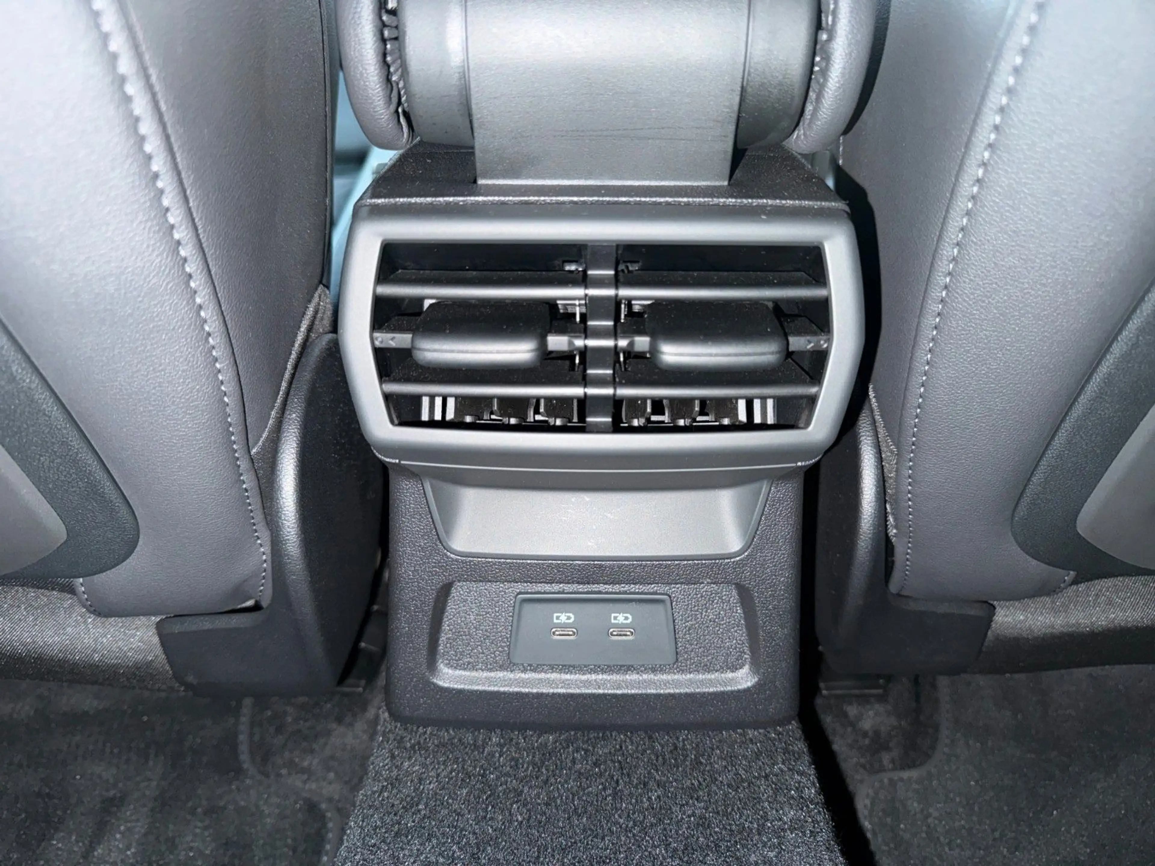 Audi RS3 Lim. 2.5 TFSI quattro|Bang & Olufsen|Matrix — photo 30