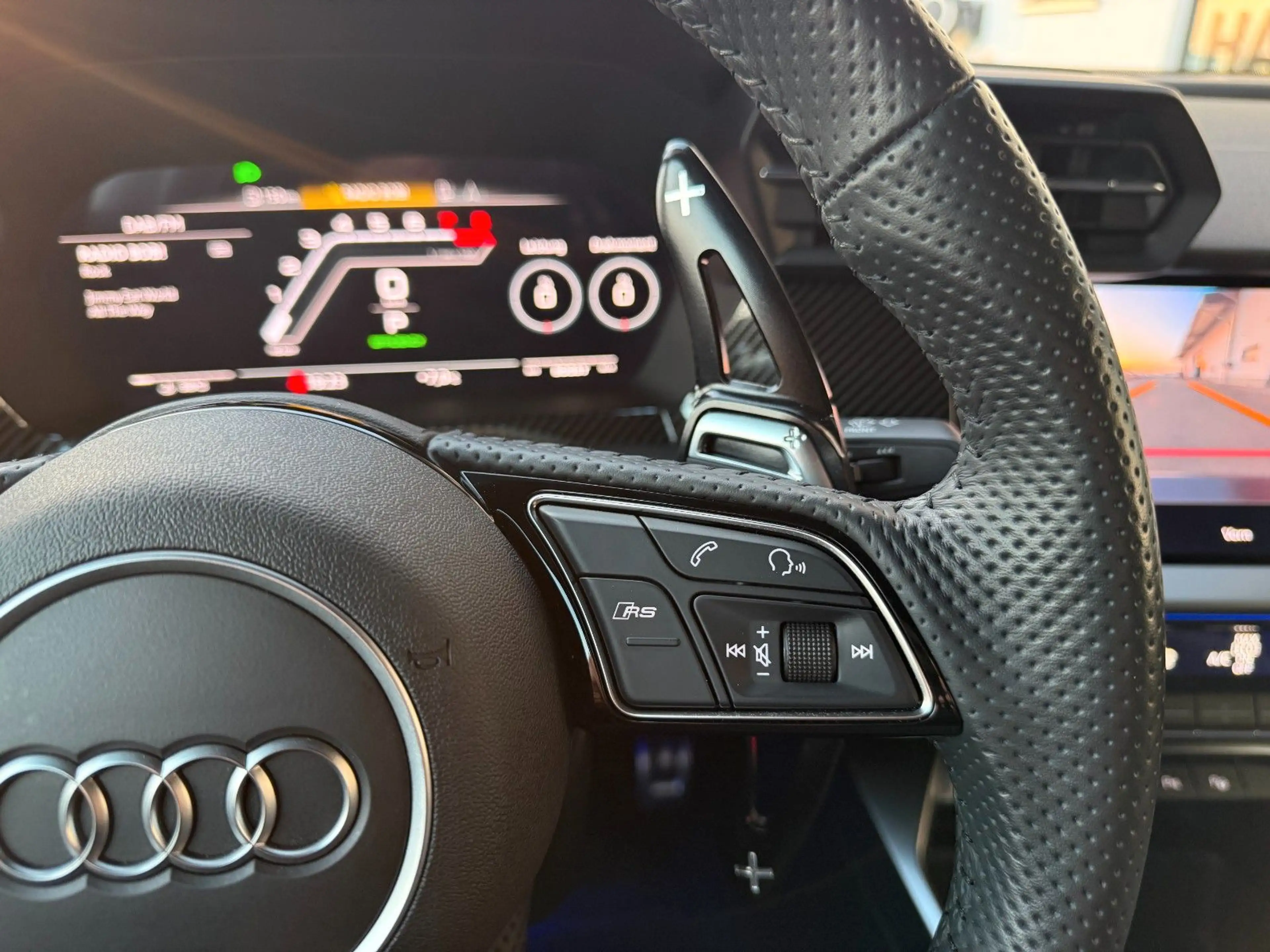 Audi RS3 Lim. 2.5 TFSI quattro|Bang & Olufsen|Matrix — photo 28