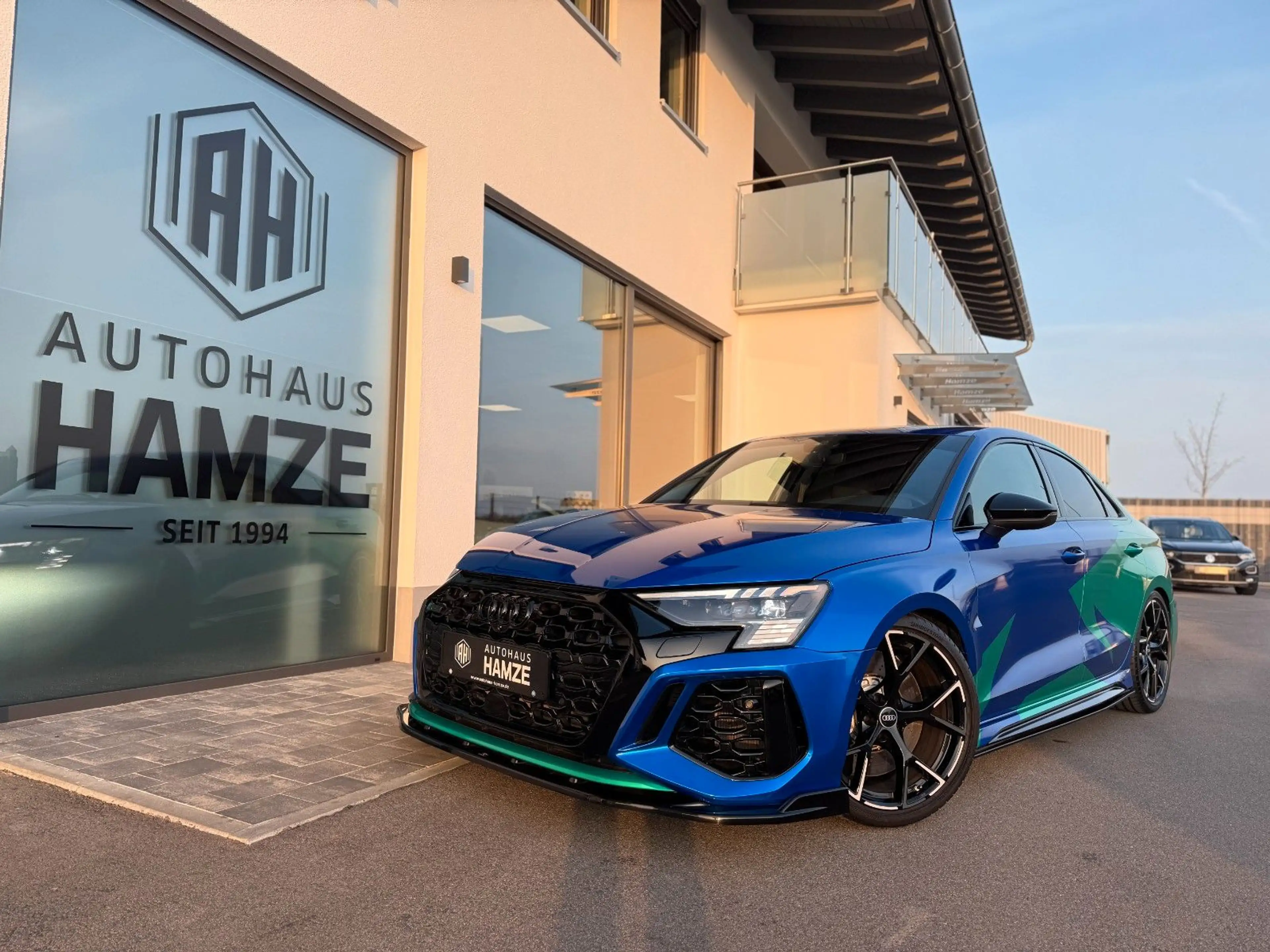 Audi RS3 Lim. 2.5 TFSI quattro|Bang & Olufsen|Matrix — photo 9