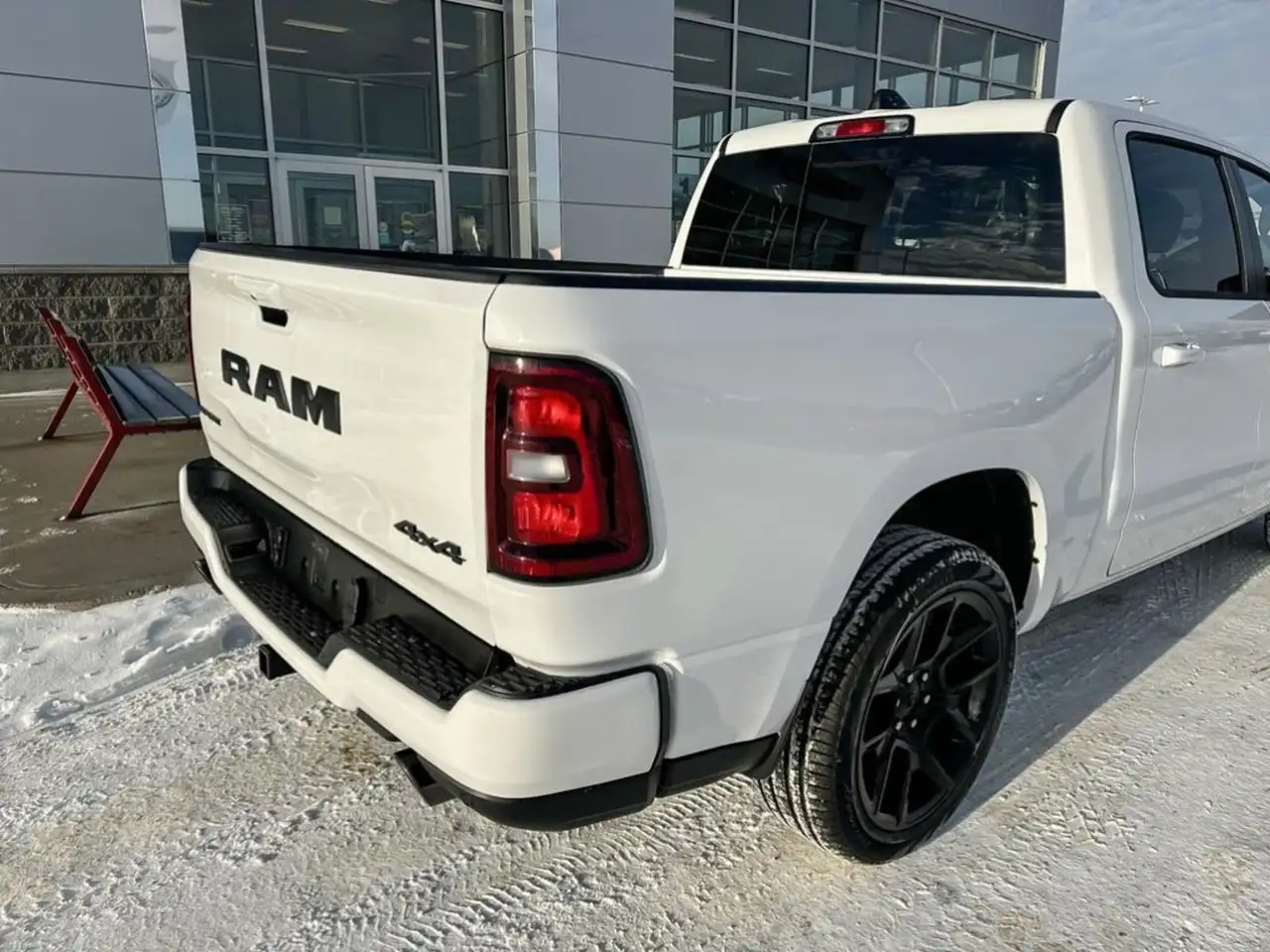 RAM 1500 снимка RAM 1500
