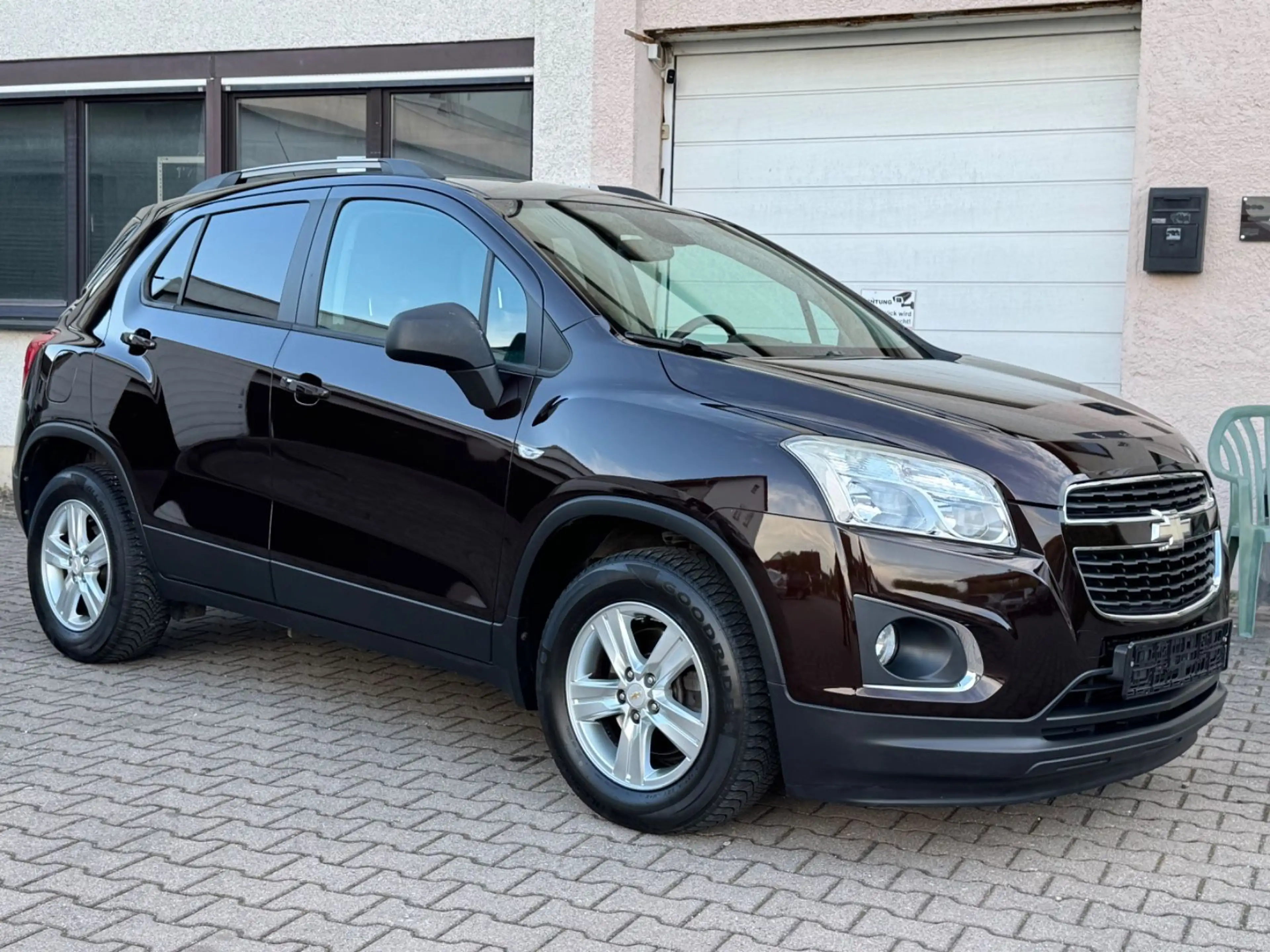 Chevrolet Trax AWD LS+ TEMPOMAT FSA / TÜV UND SERVICE NEU — photo 10