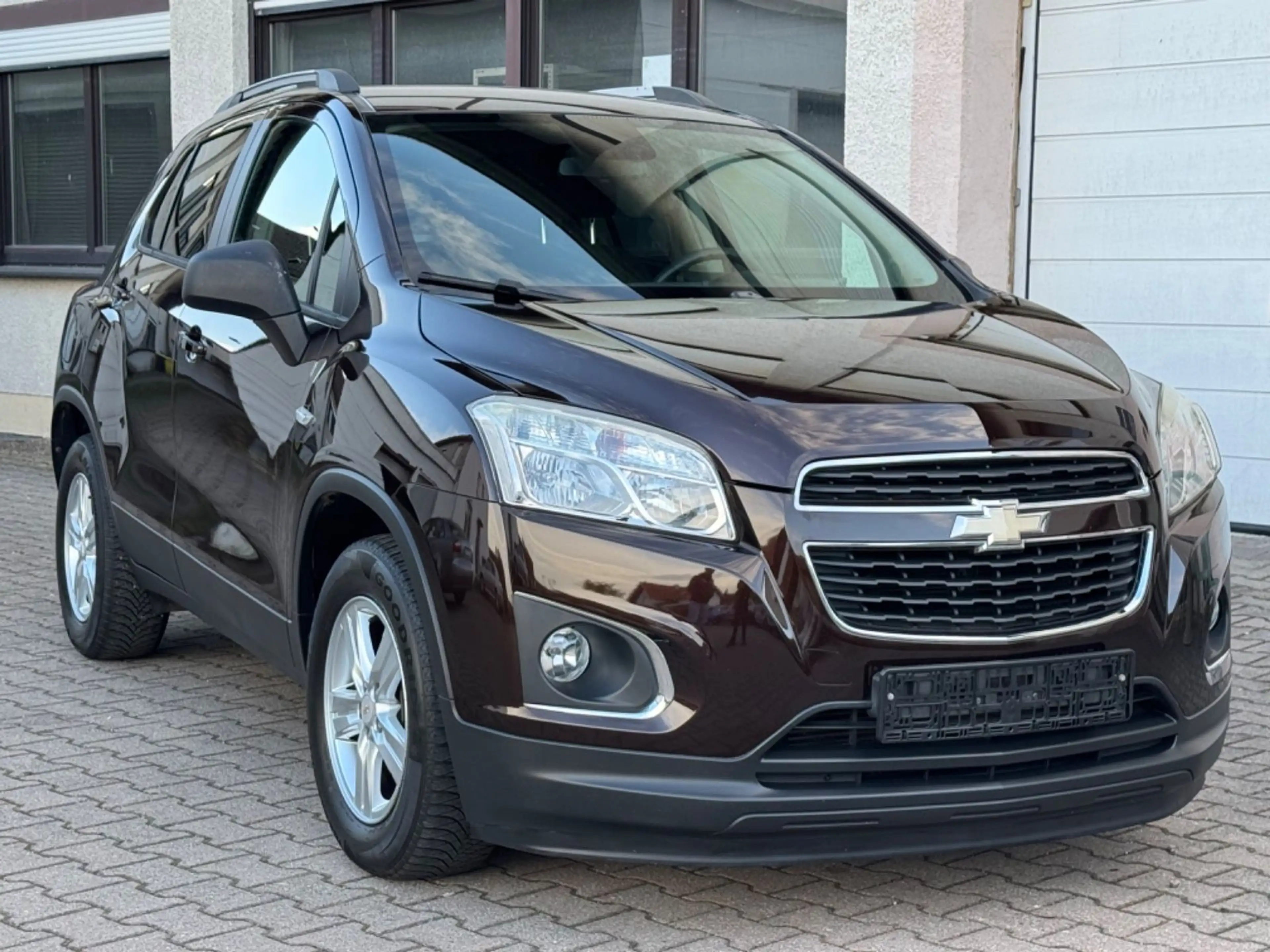 Chevrolet Trax AWD LS+ TEMPOMAT FSA / TÜV UND SERVICE NEU — photo 11