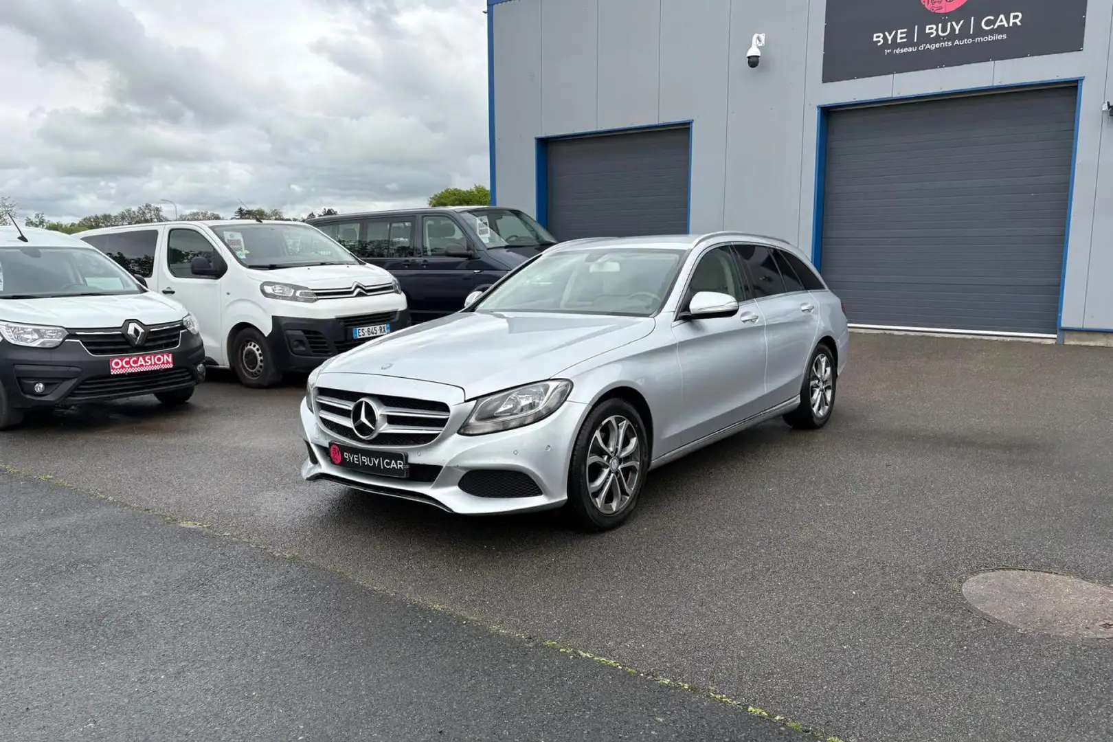 Mercedes-Benz C 200 C 200  D C 200D BVA 7G-Tronic Plus  BREAK  Exécuti Grijs - 1