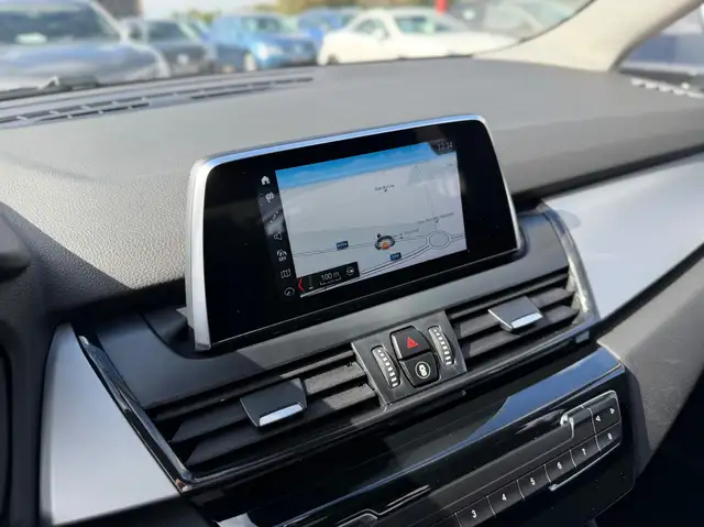BMW 2 Series view 15