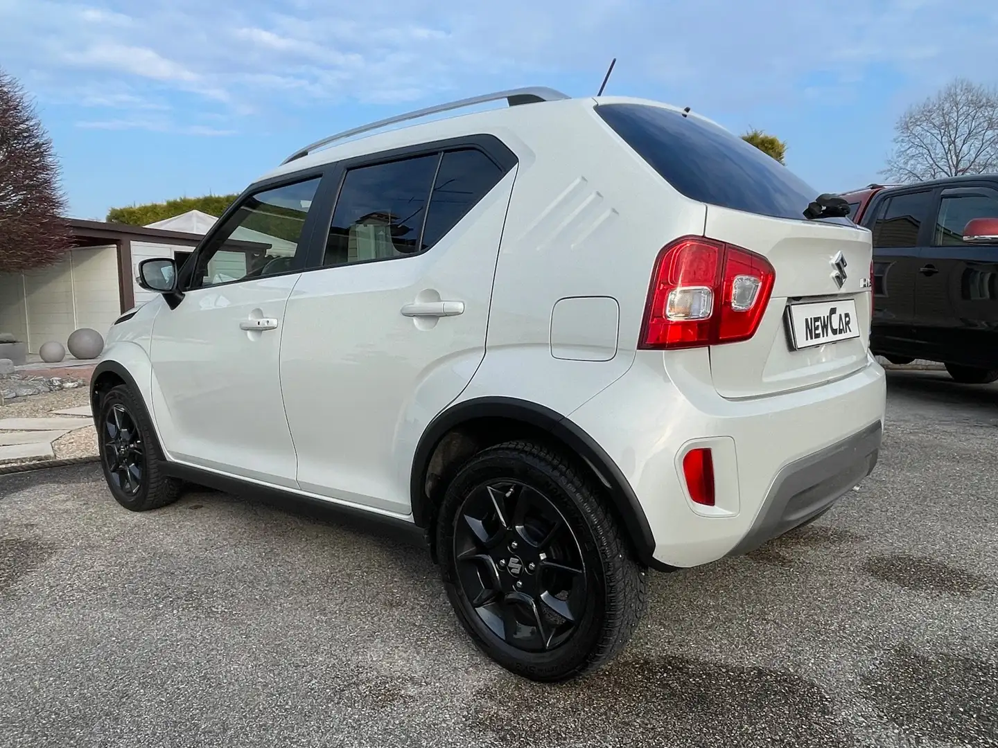 Suzuki Ignis Ignis III 1.2 Hybrid Top 4wd allgrip Weiß - 2