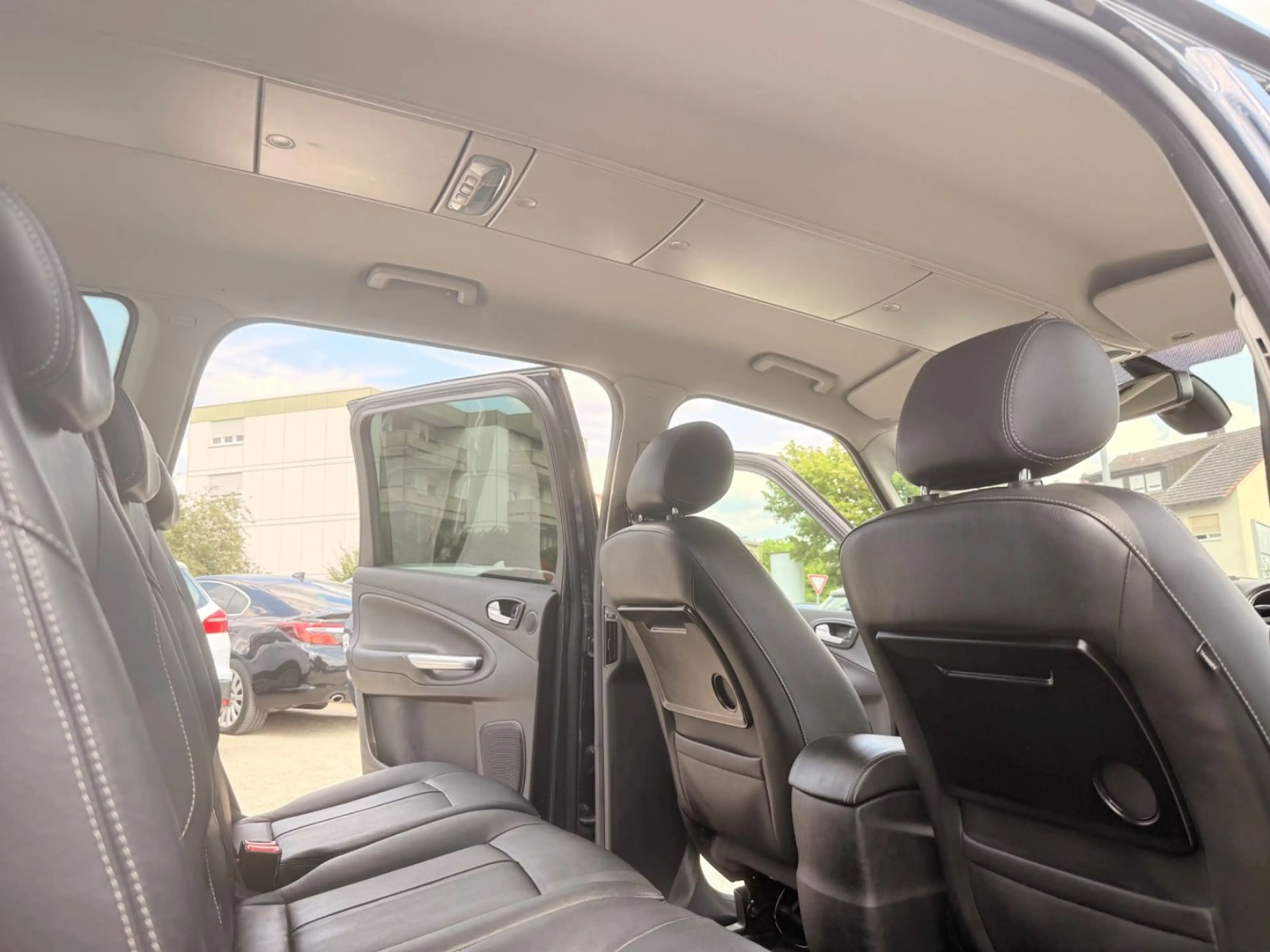 Ford Galaxy Titanium,7 Sitze — photo 37