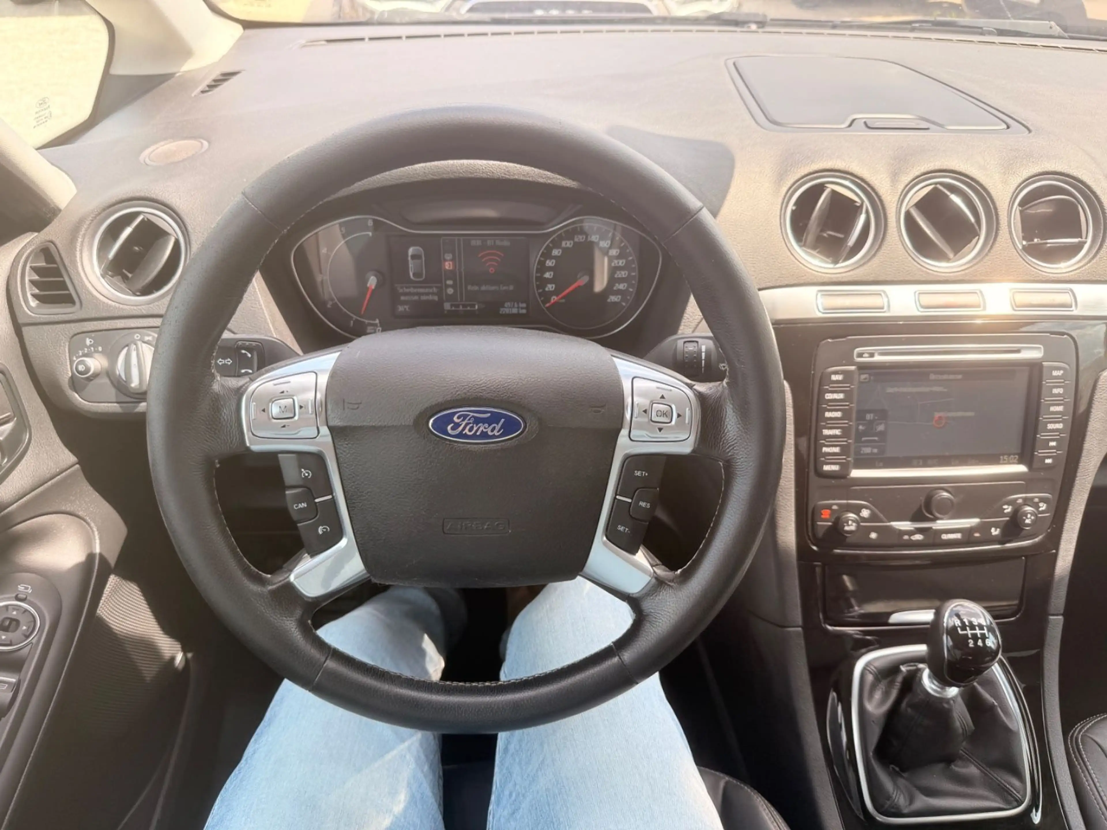 Ford Galaxy Titanium,7 Sitze — photo 16