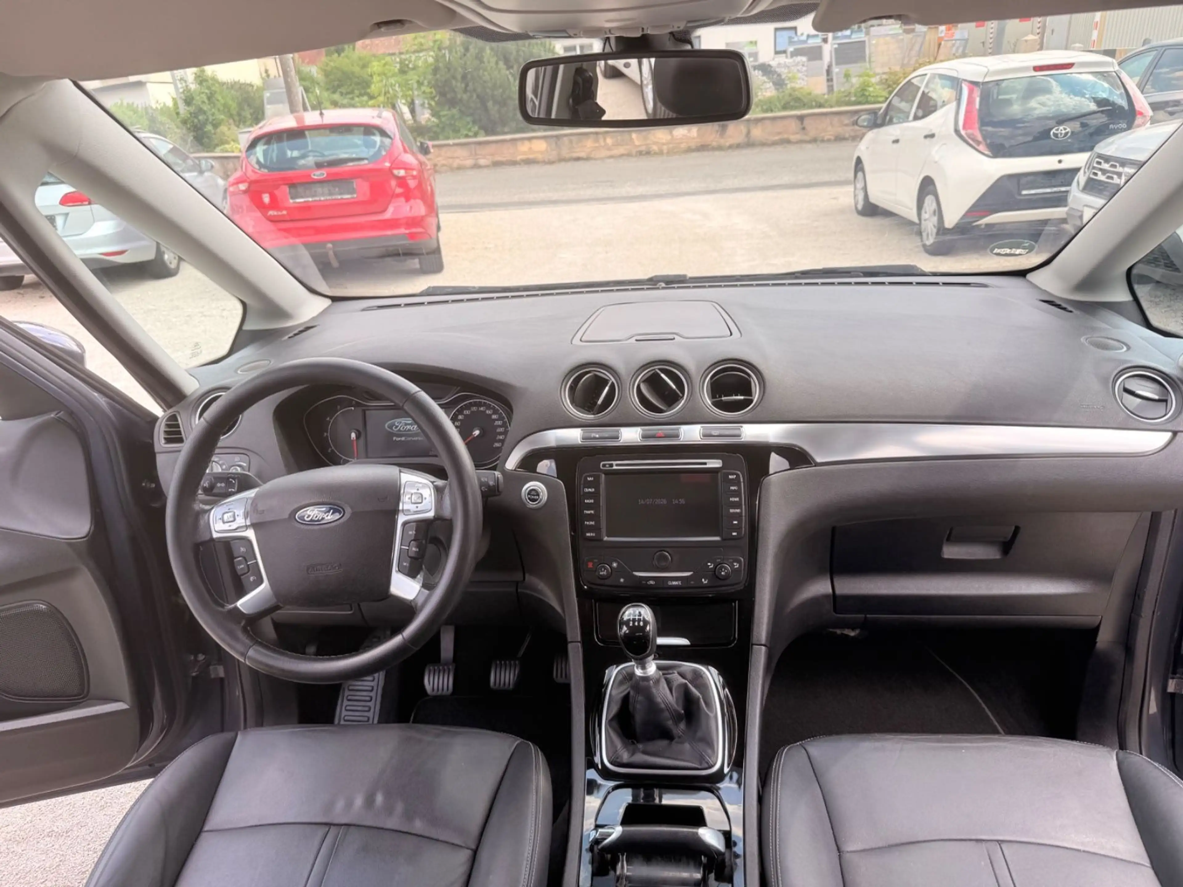 Ford Galaxy Titanium,7 Sitze — photo 35