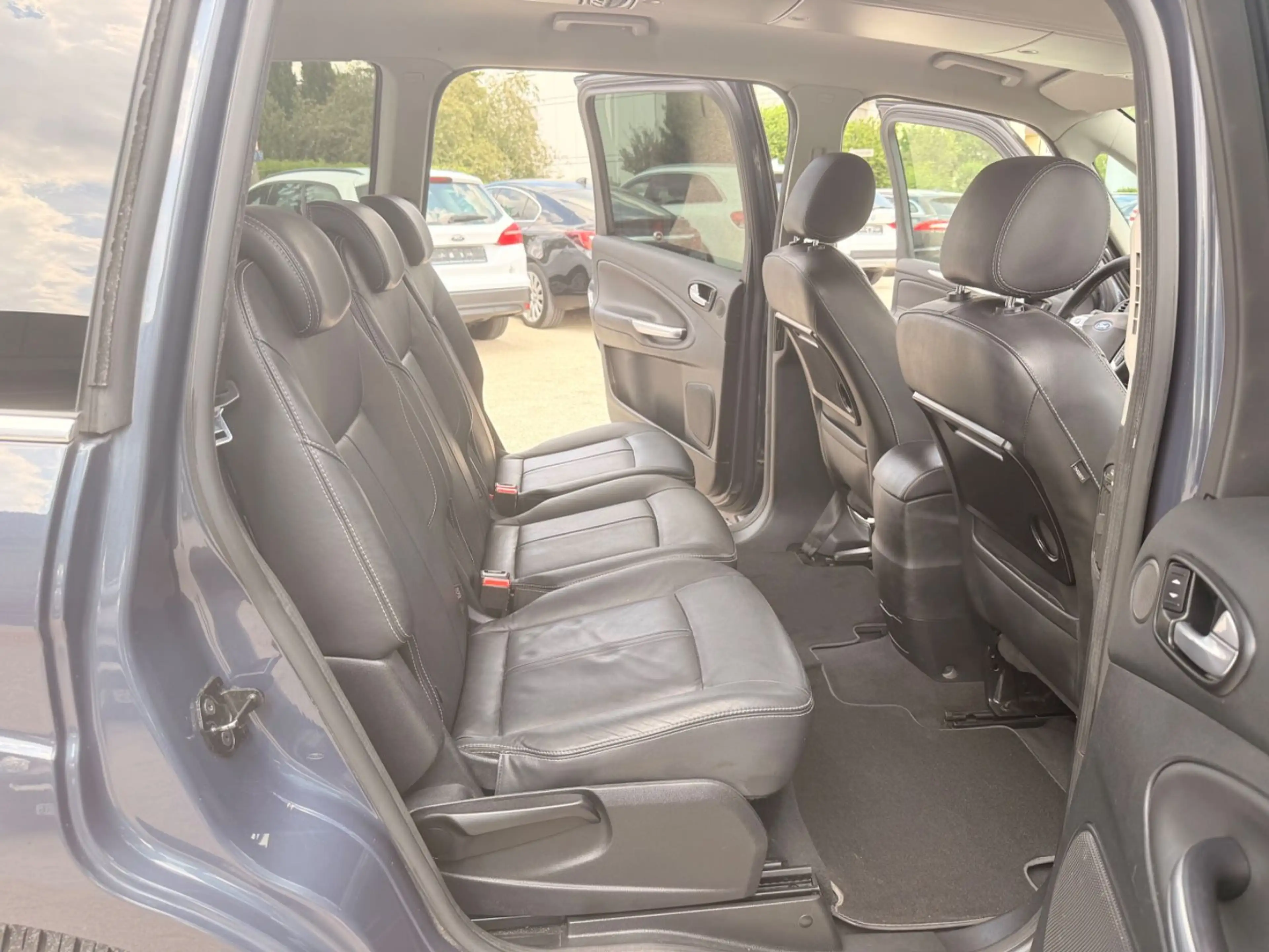 Ford Galaxy Titanium,7 Sitze — photo 23