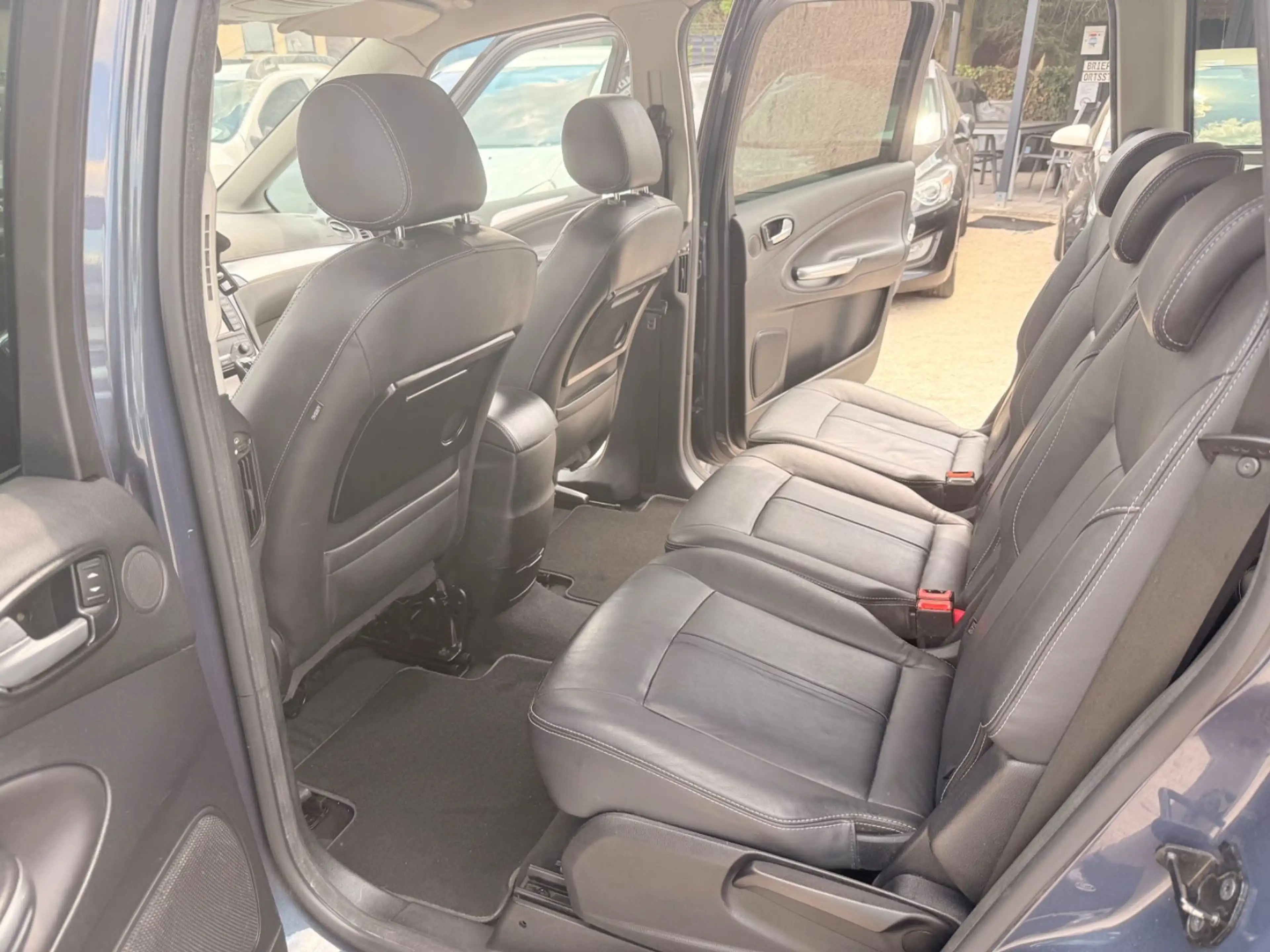 Ford Galaxy Titanium,7 Sitze — photo 19