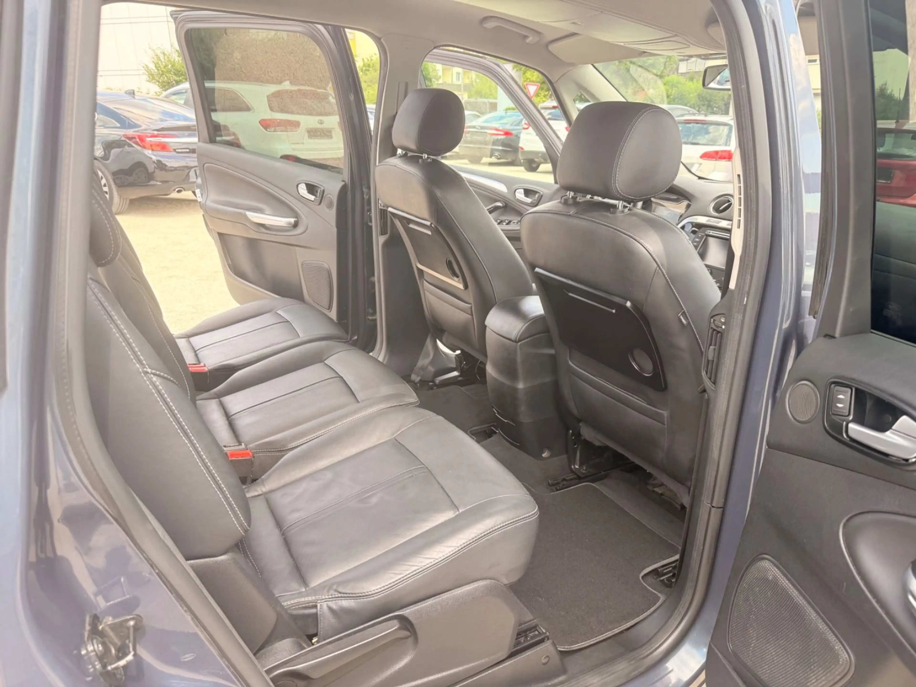Ford Galaxy Titanium,7 Sitze — photo 20
