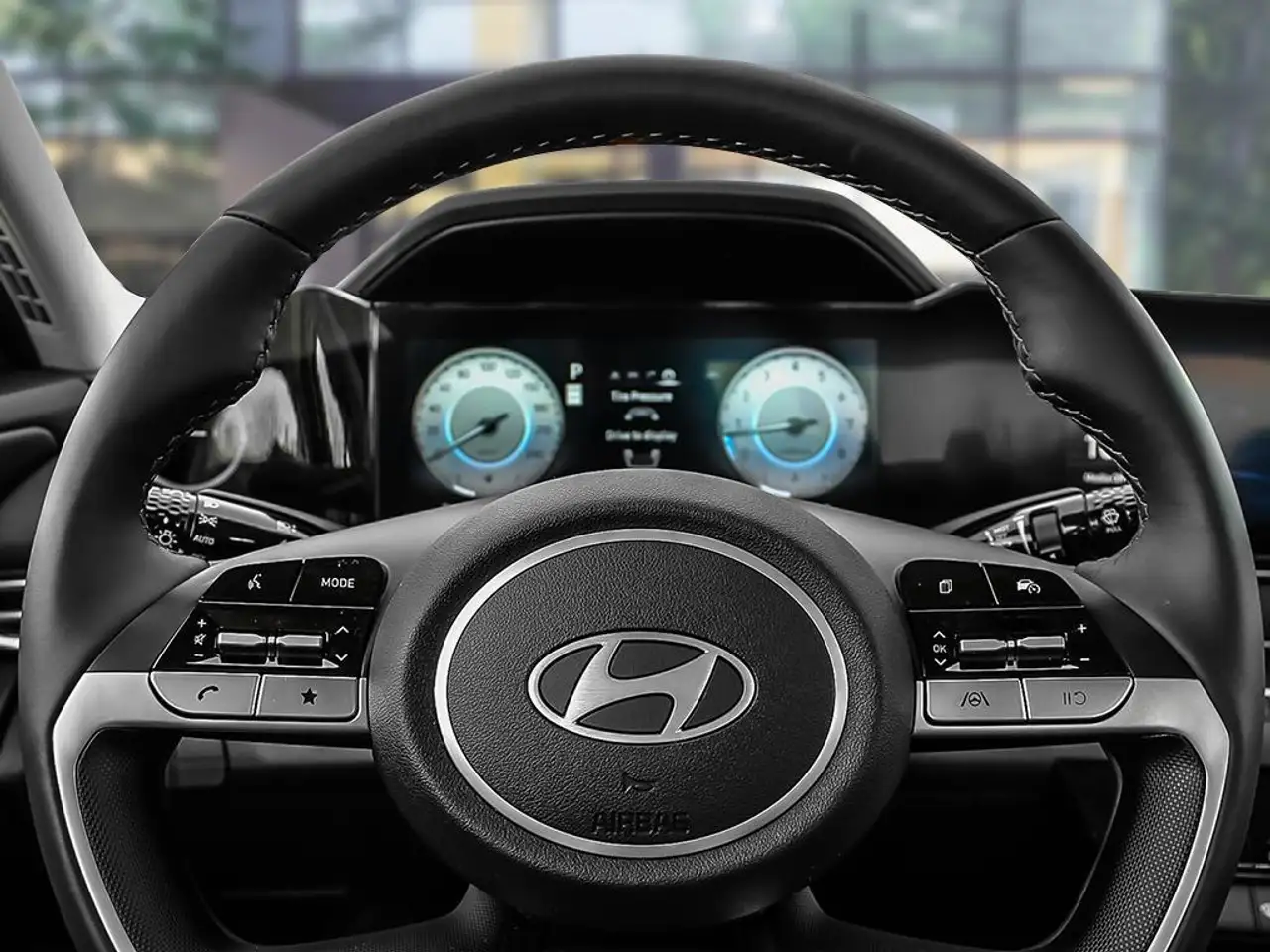 Hyundai ELANTRA снимка Hyundai ELANTRA