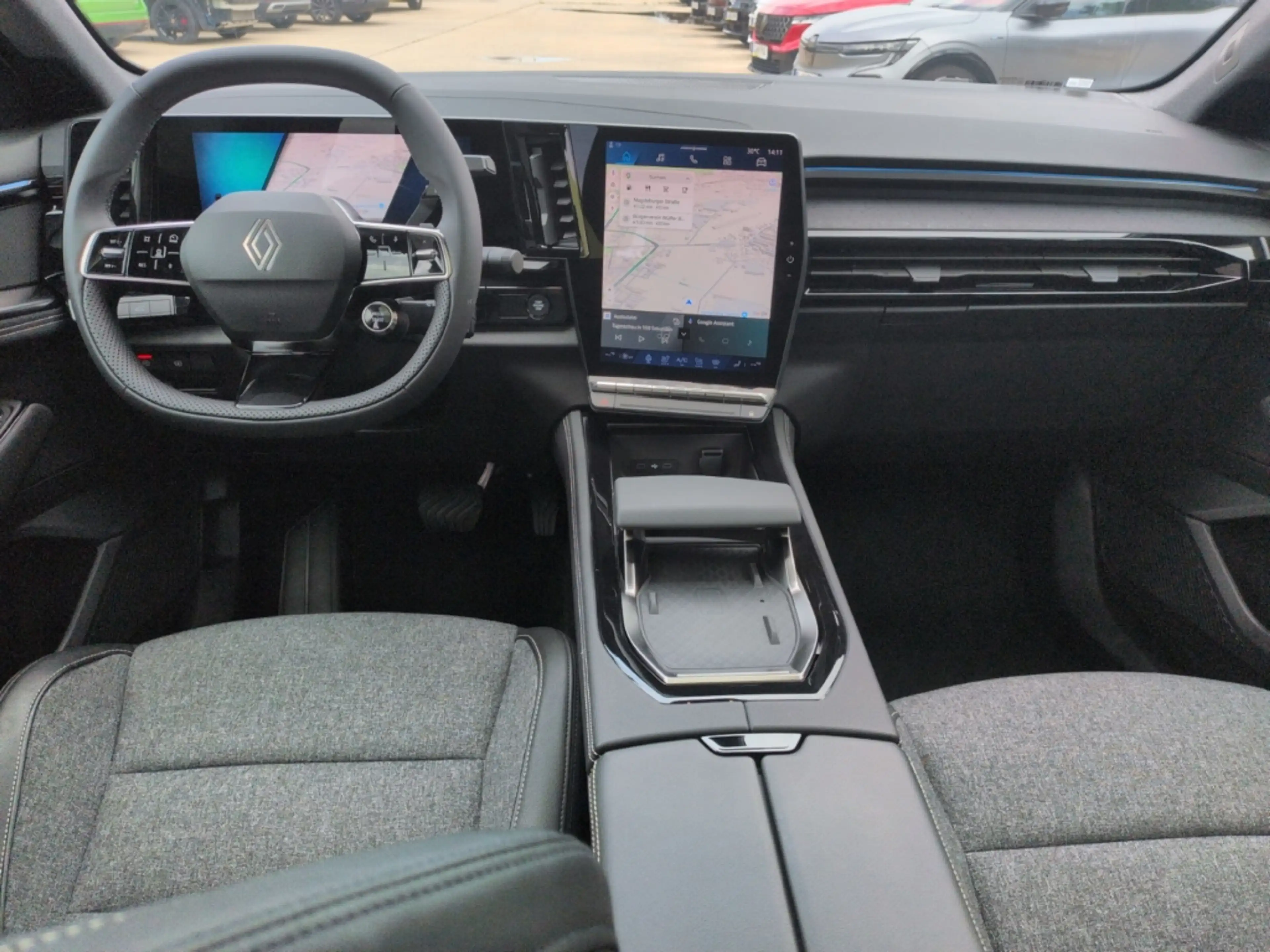 Renault Rafale FULL HYBRID TECHNO 200 GoogleNavi — photo 14